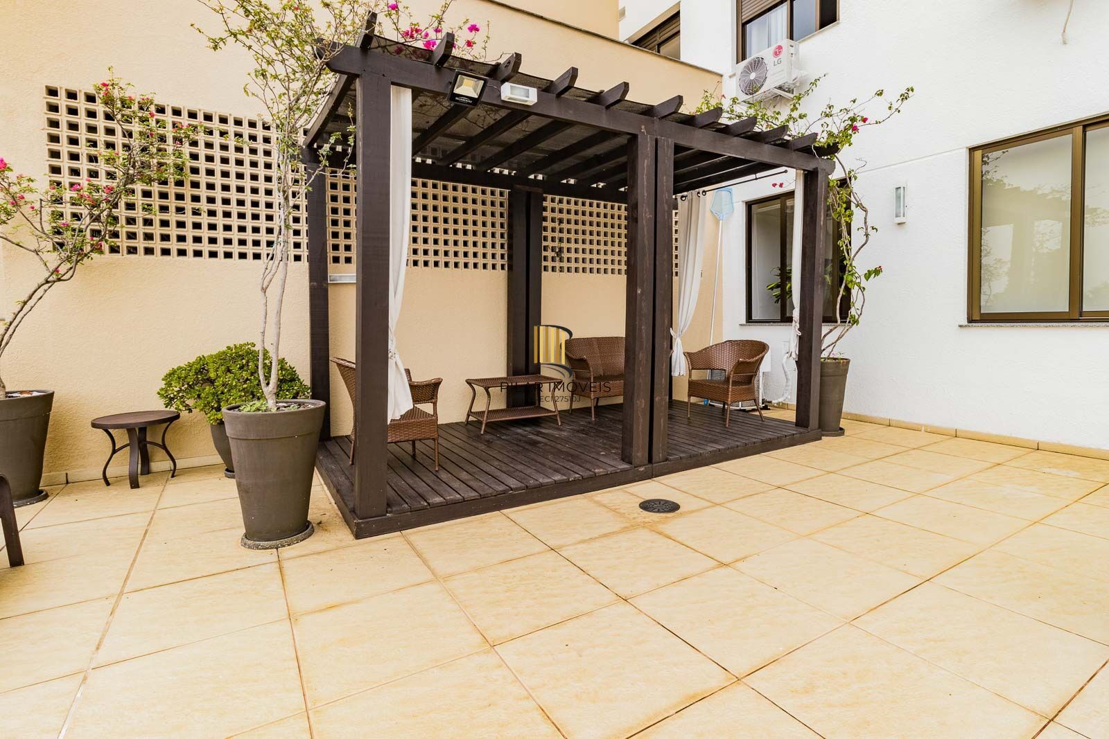 Apartamento à venda no bairro Cristo Redentor em Porto Alegre/RS