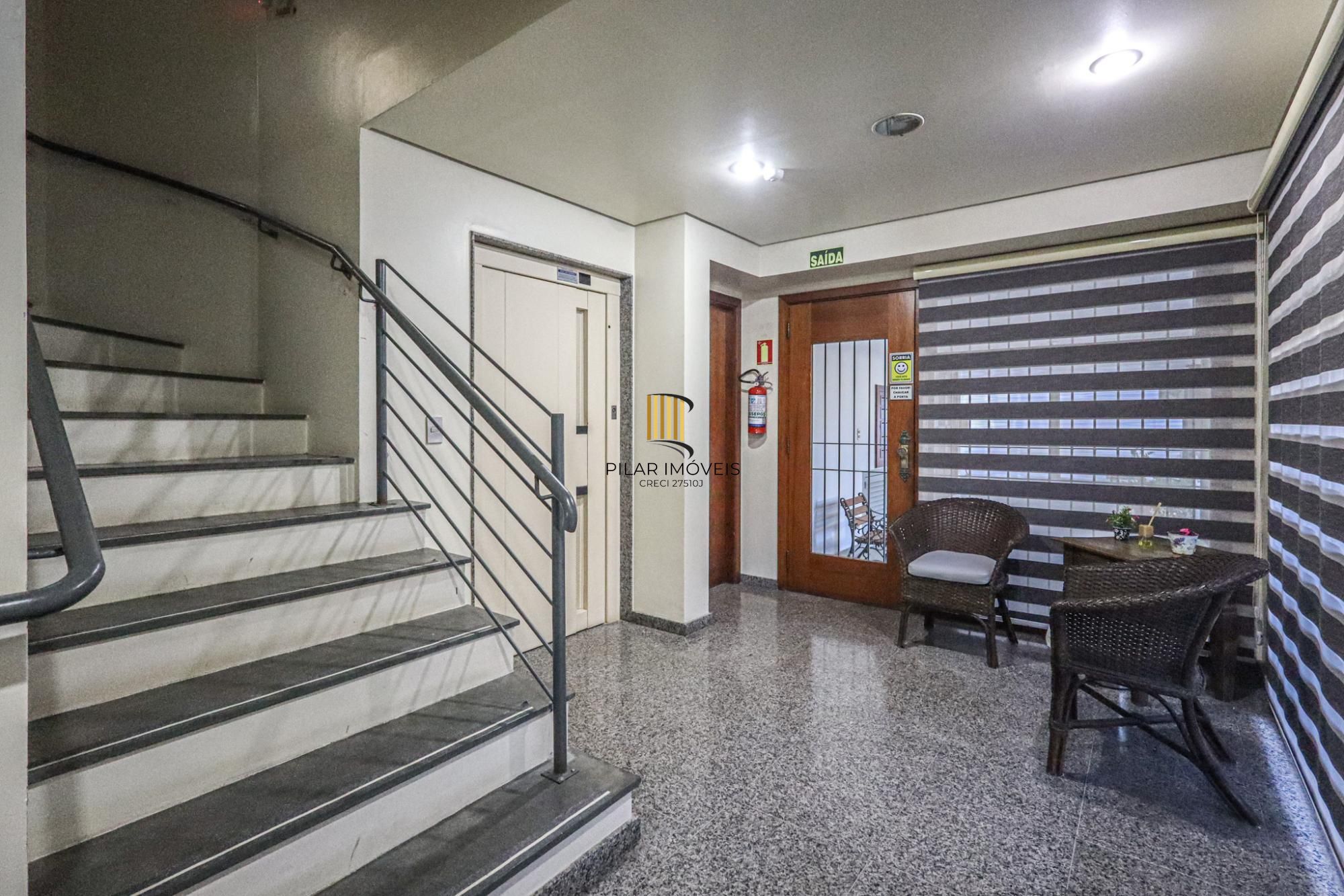 Apartamento a venda no bairro Petrópolis