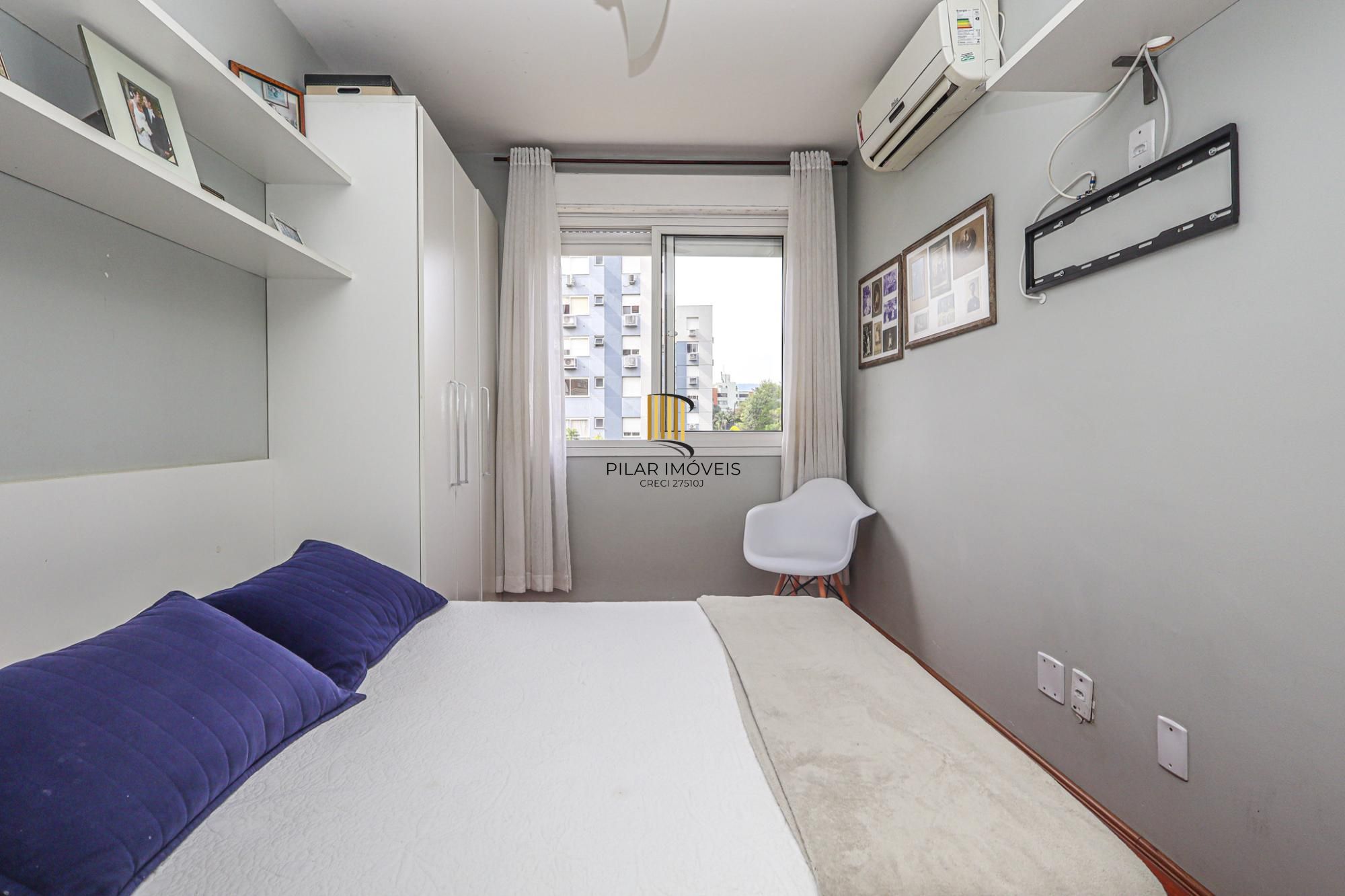 Apartamento à venda no bairro Chácara das Pedras em Porto Alegre/RS
