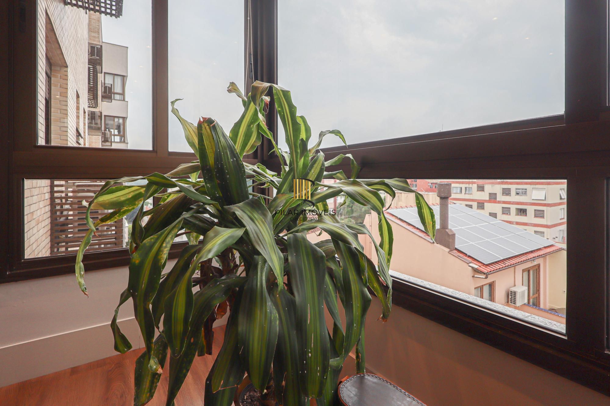 Apartamento a venda no bairro Mont' Serrat