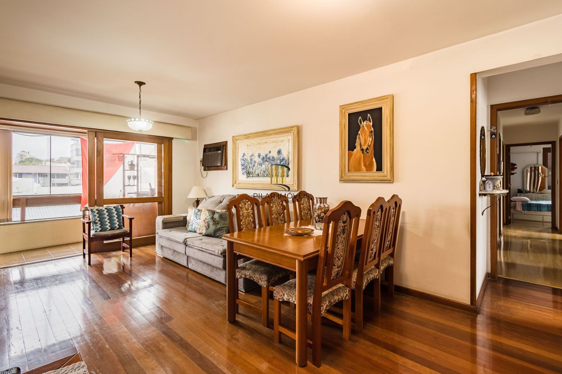 Apartamento à venda no bairro Jardim Lindóia em Porto Alegre/RS