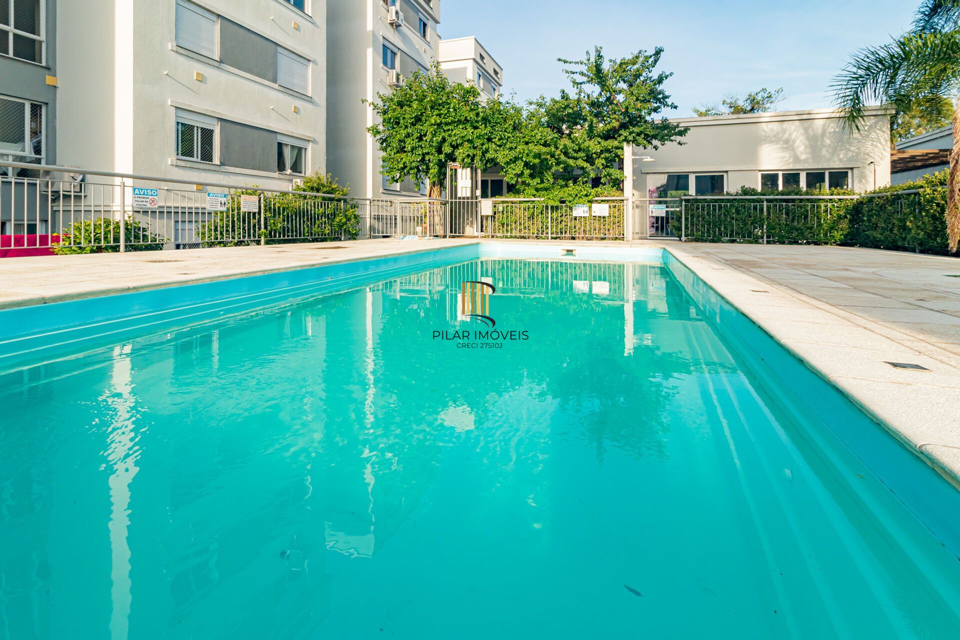 Apartamento à venda no bairro Lomba do Pinheiro em Porto Alegre/RS