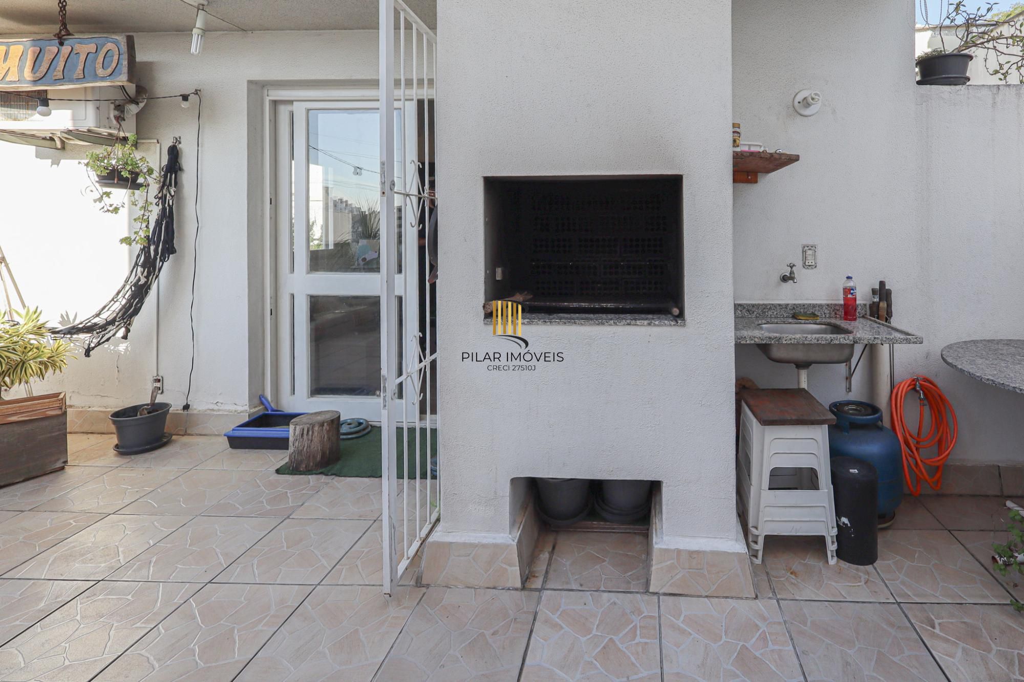 Cobertura a venda no bairro Petrópolis