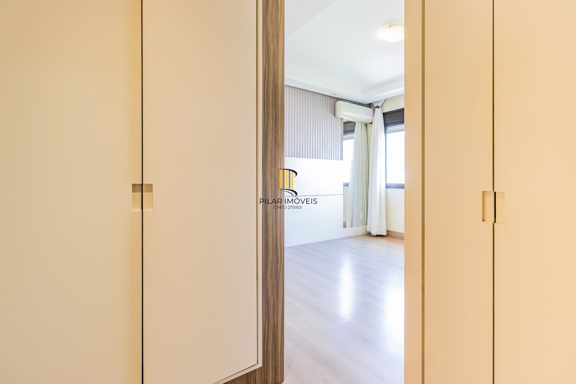 Apartamento à venda no bairro Mont Serrat em Porto Alegre/RS