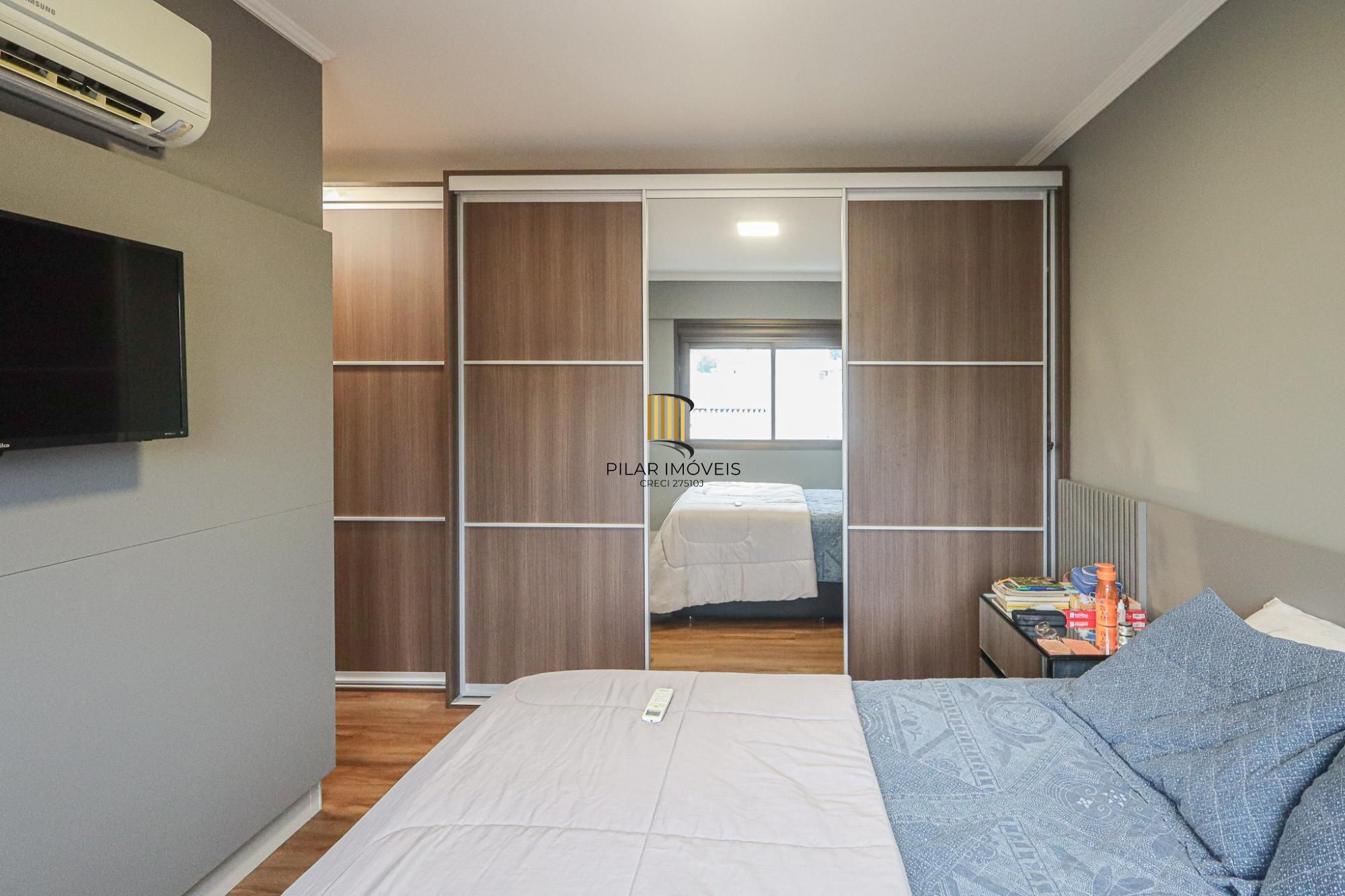 Apartamento a venda no bairro Mont' Serrat