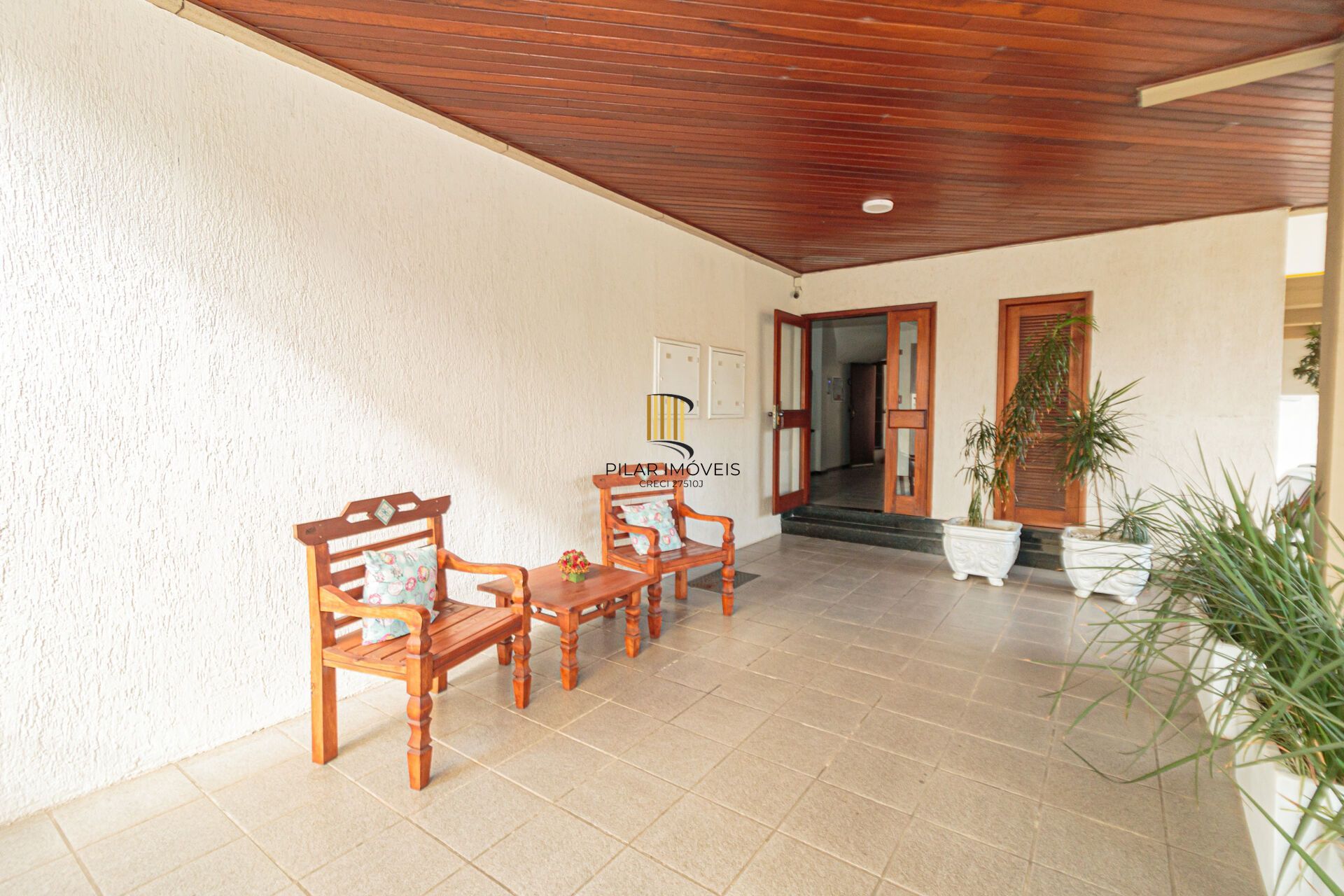 Apartamento à venda no bairro Jardim Planalto em Porto Alegre/RS