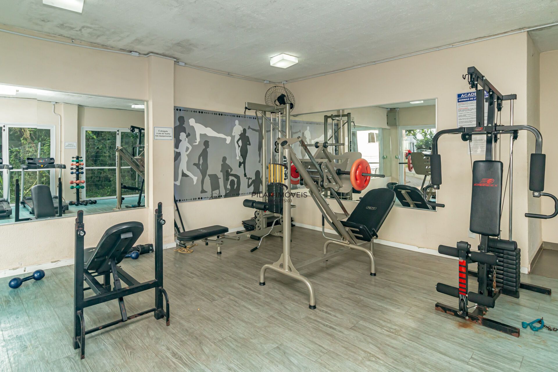 Apartamento à venda no bairro Lomba do Pinheiro em Porto Alegre/RS