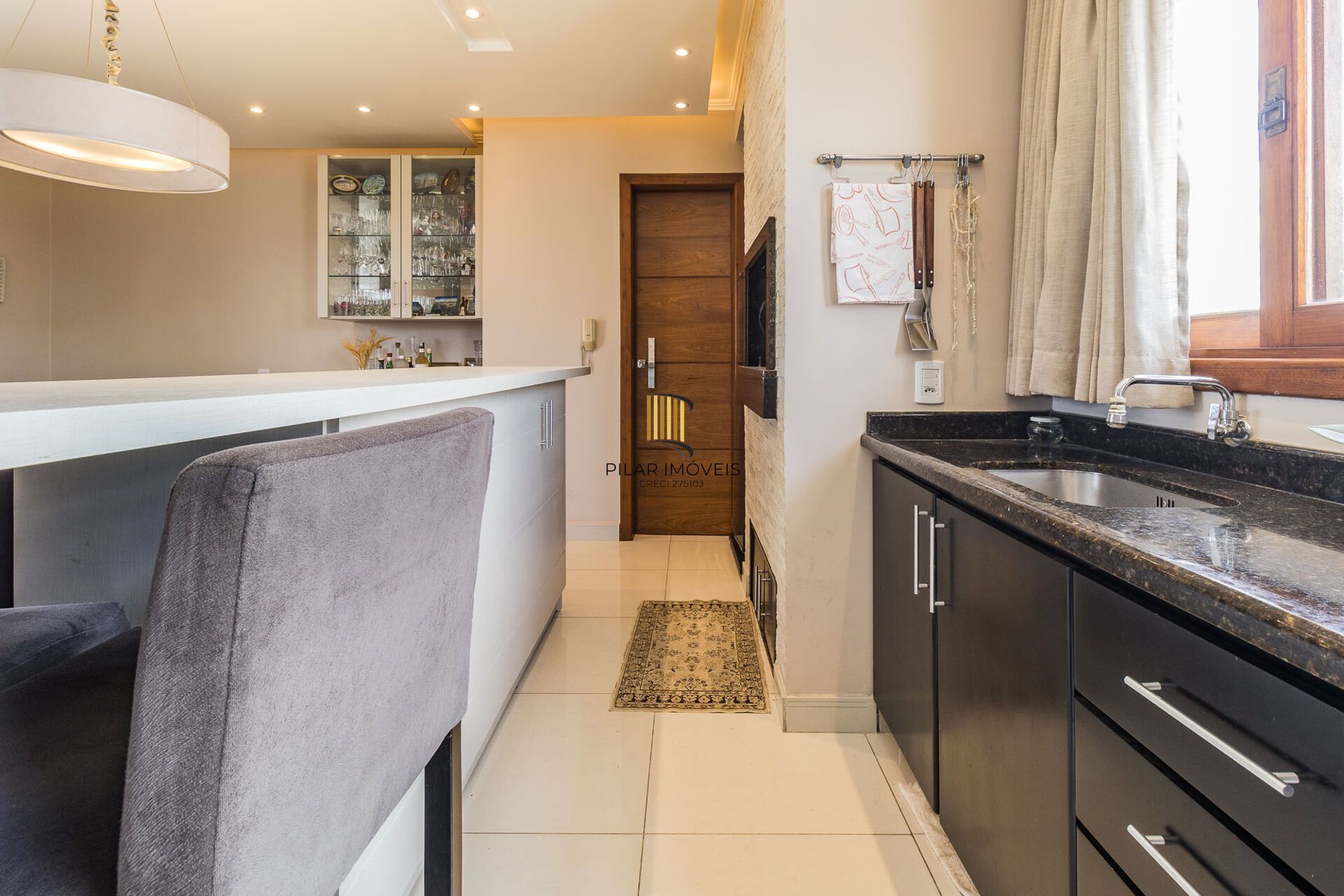 Apartamento à venda no bairro Jardim Lindóia em Porto Alegre/RS