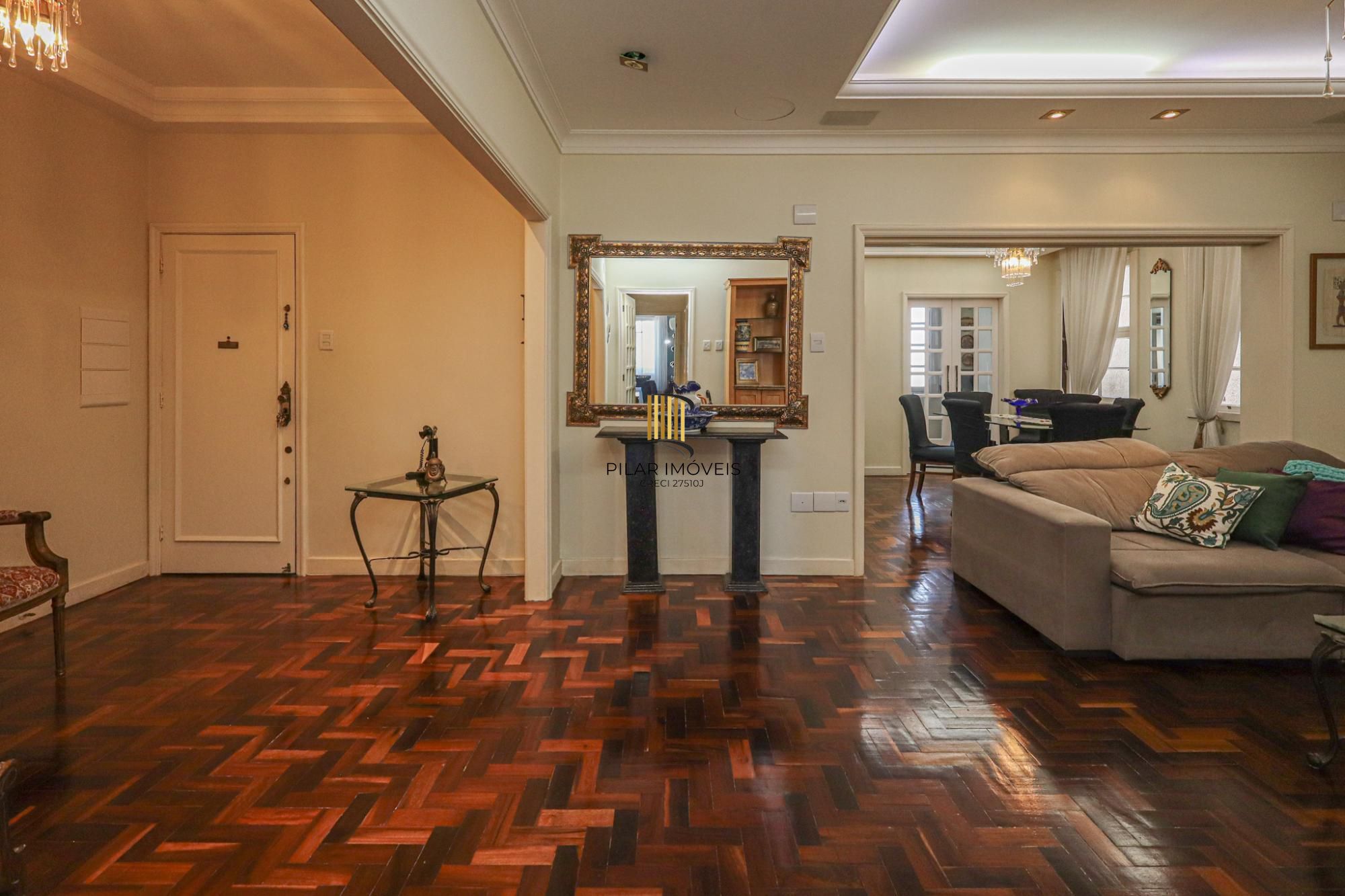 Apartamento a venda no Centro Histórico