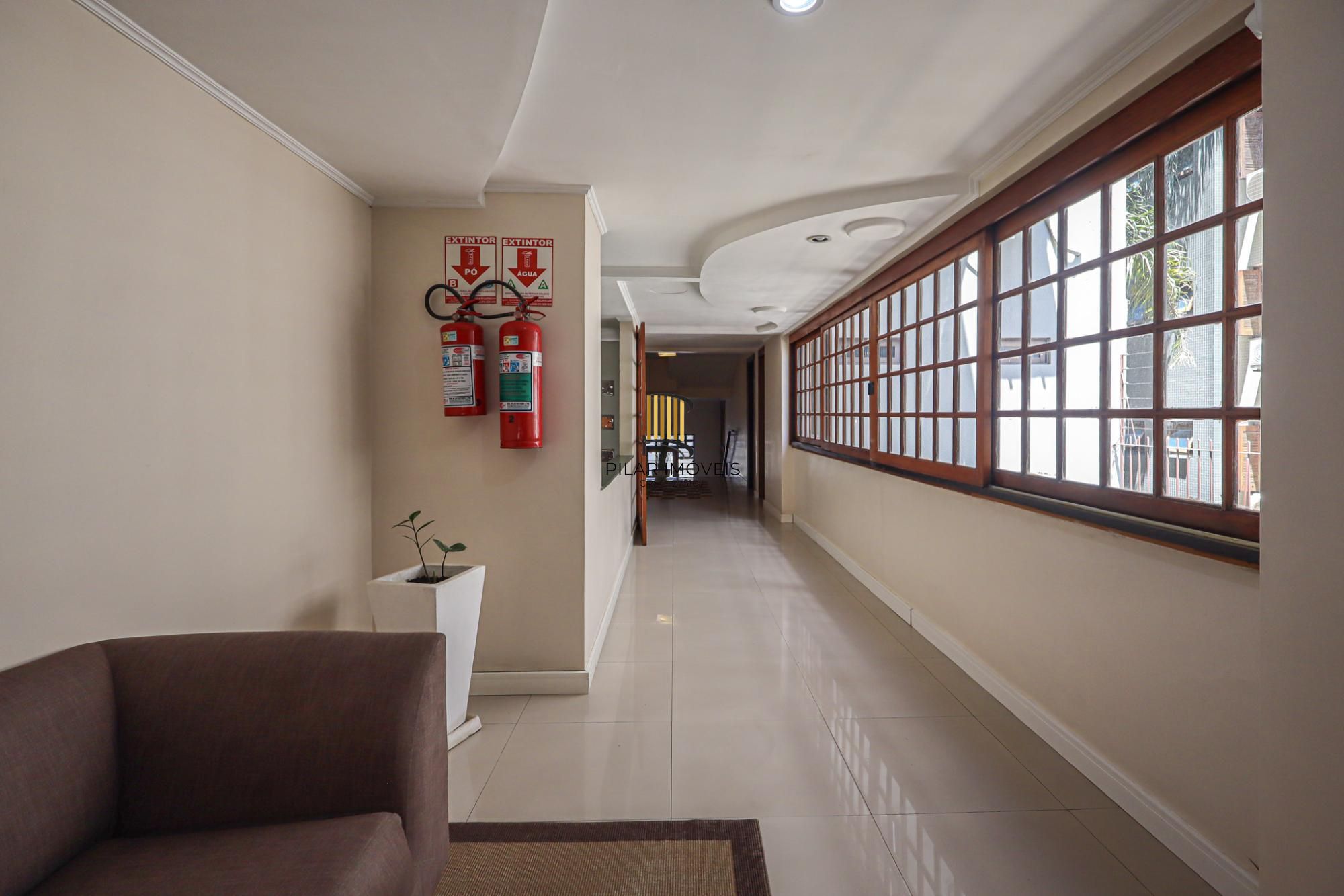 Apartamento triplex a venda no bairro Rio Branco