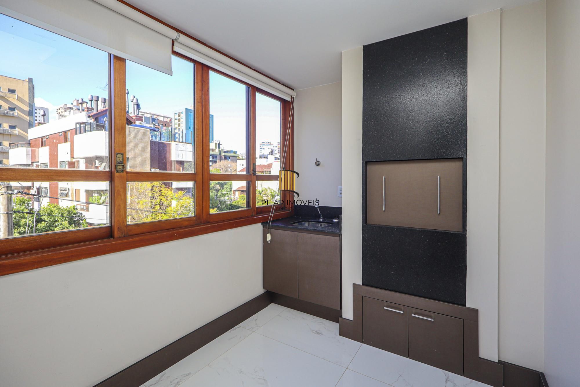 Apartamento a venda no bairro Petrópolis