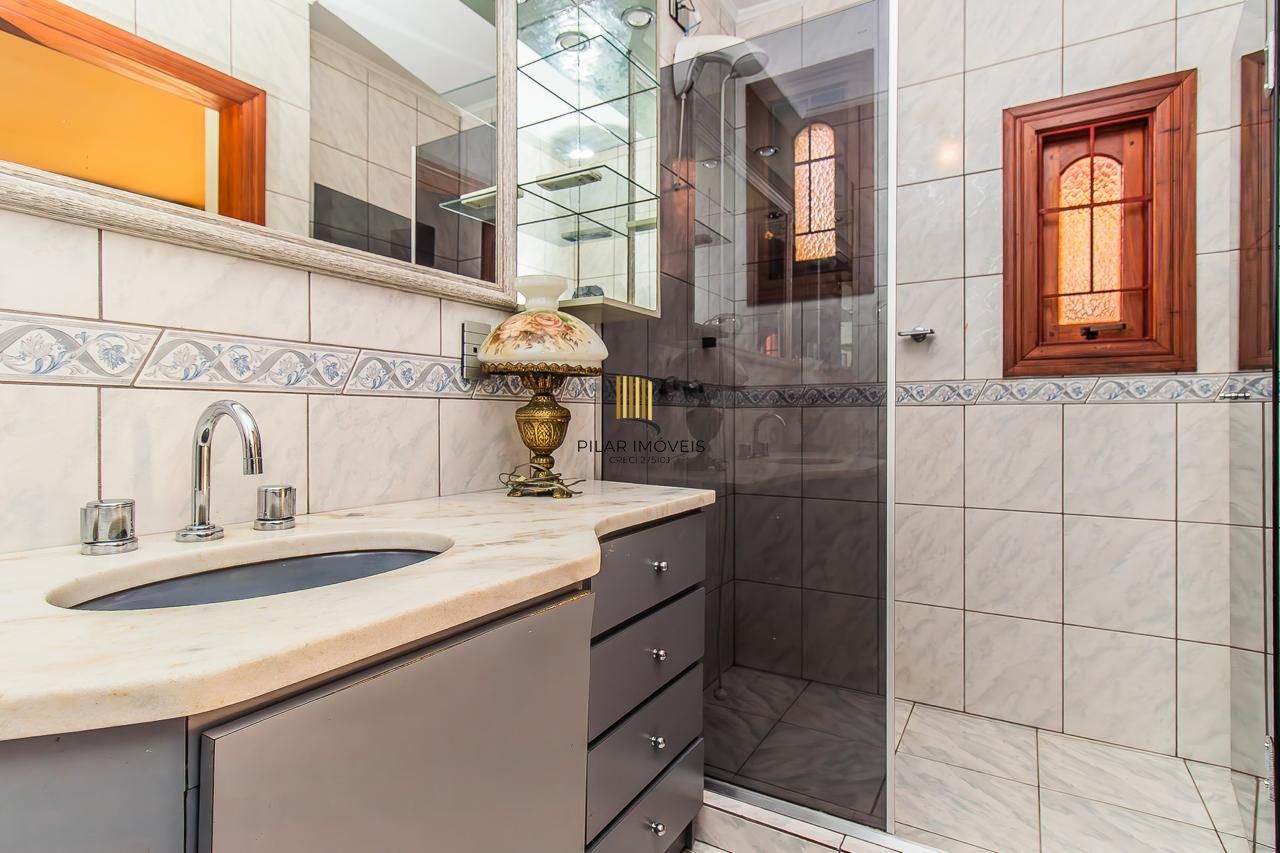 Casa a venda no bairro Menino Deus