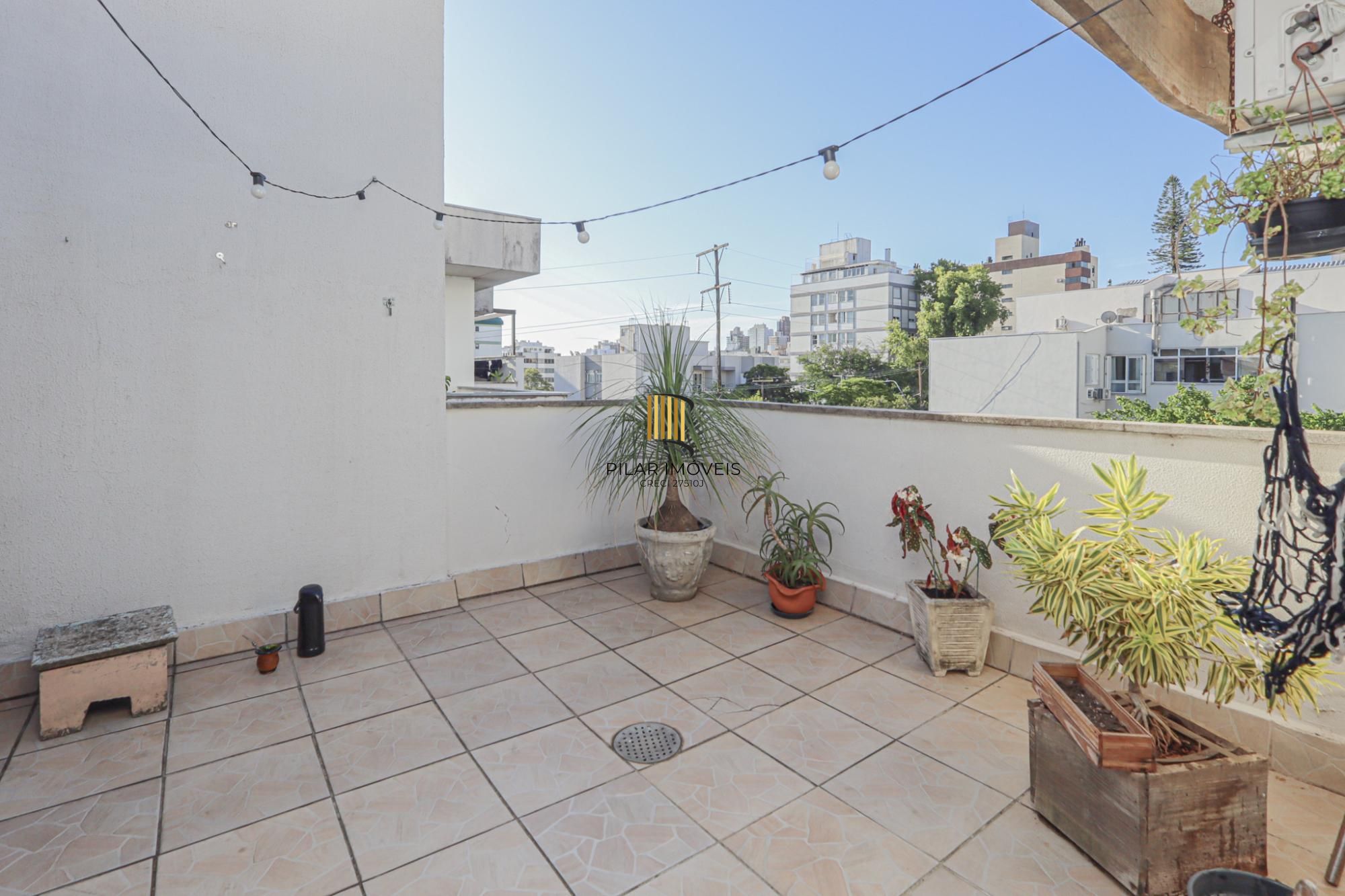 Cobertura a venda no bairro Petrópolis