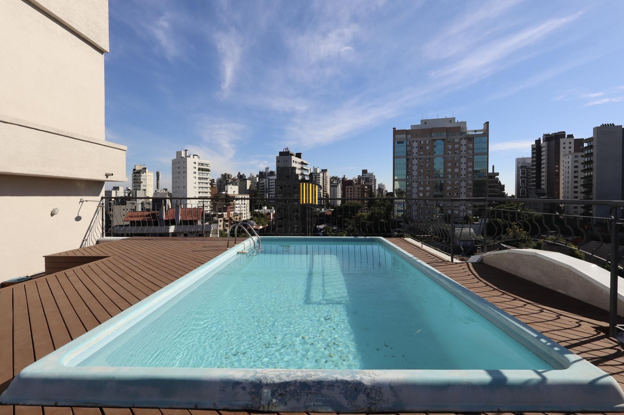 Apartamento a venda no bairro Mont' Serrat