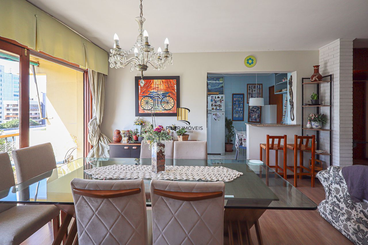 Apartamento a venda no bairro Mont' Serrat