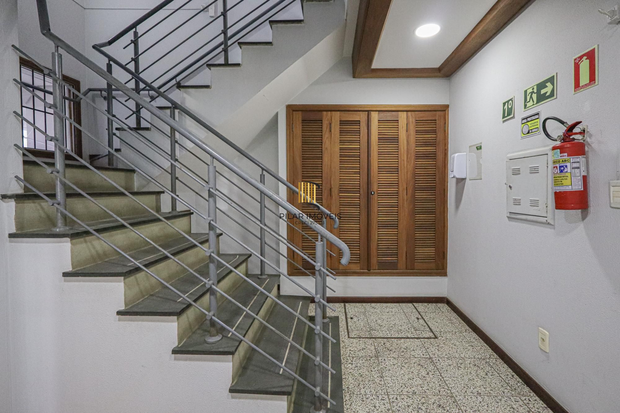 Cobertura a venda no bairro Petrópolis