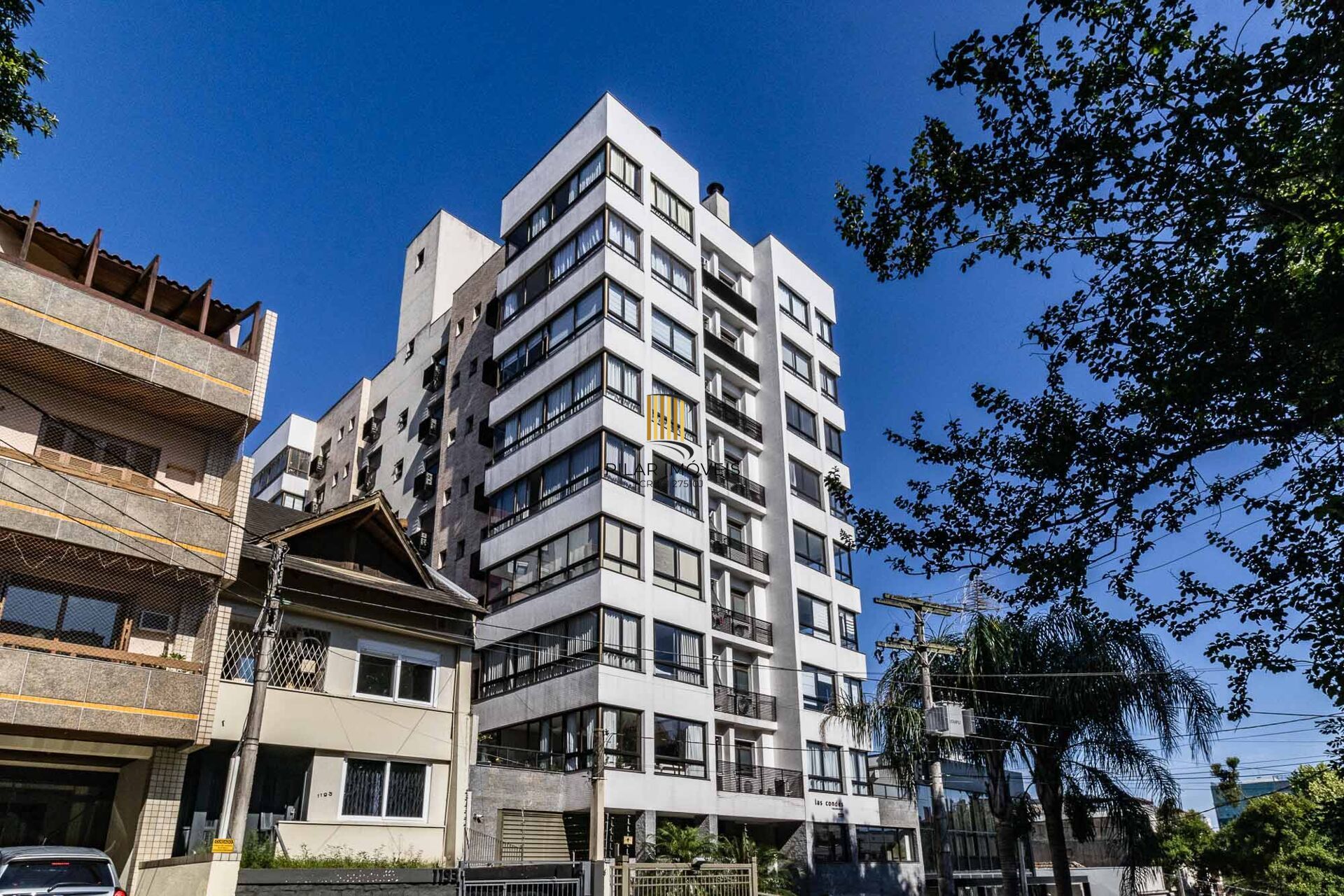 Apartamento à venda no bairro Mont' Serrat em Porto Alegre/RS
