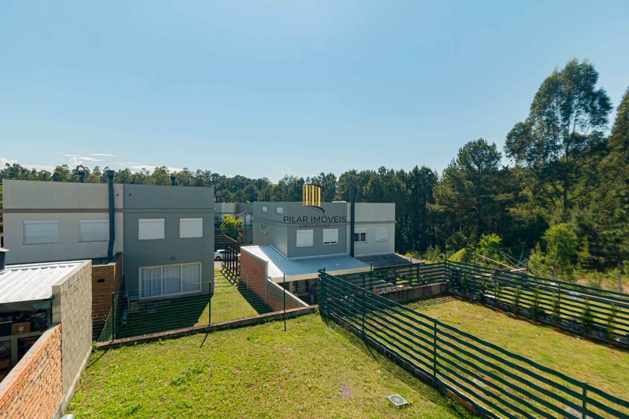 Casa em condomínio a venda na Lomba do Pinheiro