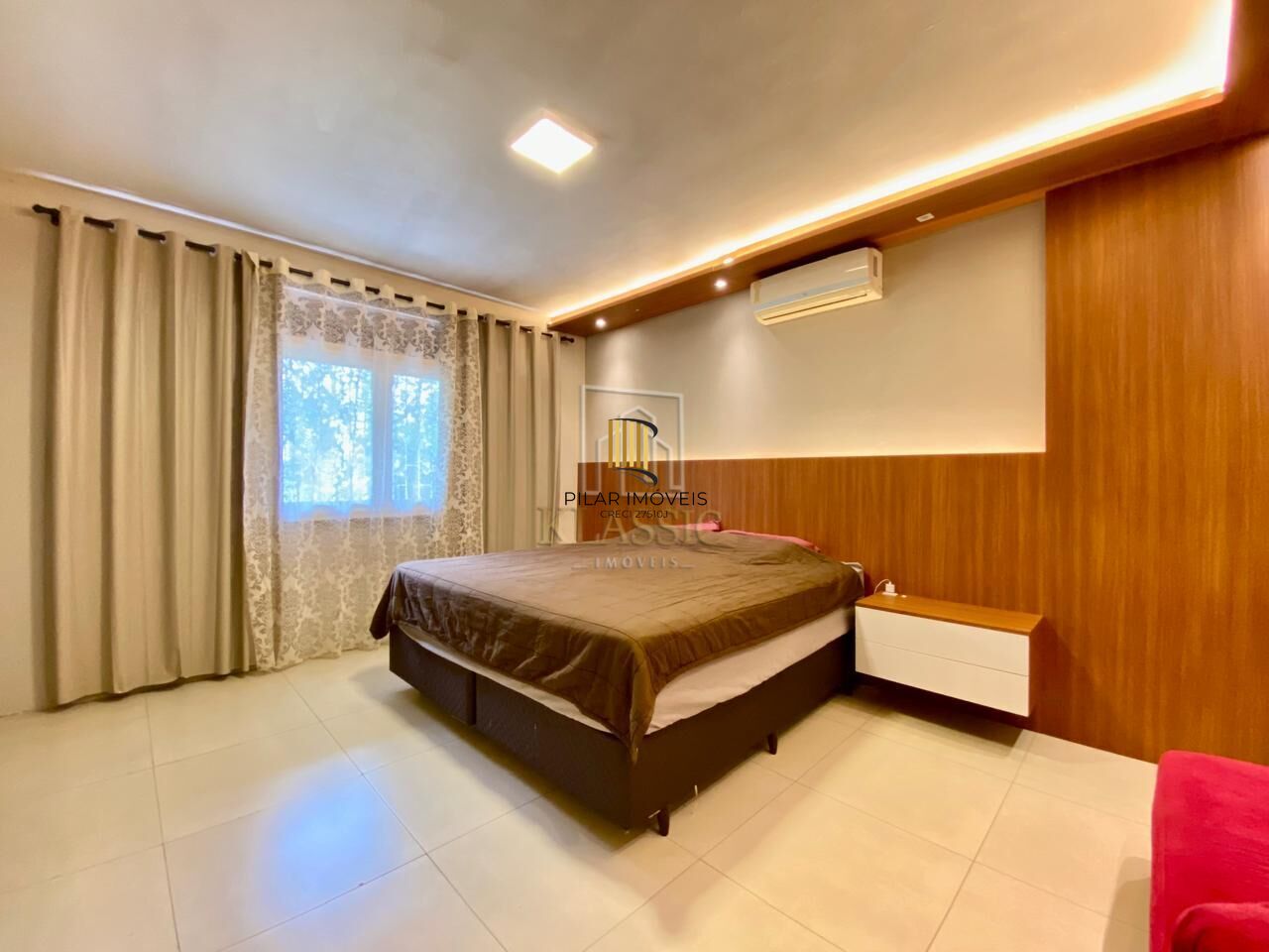 Sítio com 7.225m², 3 Suítes, Salão de Festas e Piscina a 10 Minutos do Centro de Gravataí e próximo do Alphaville!!!!!