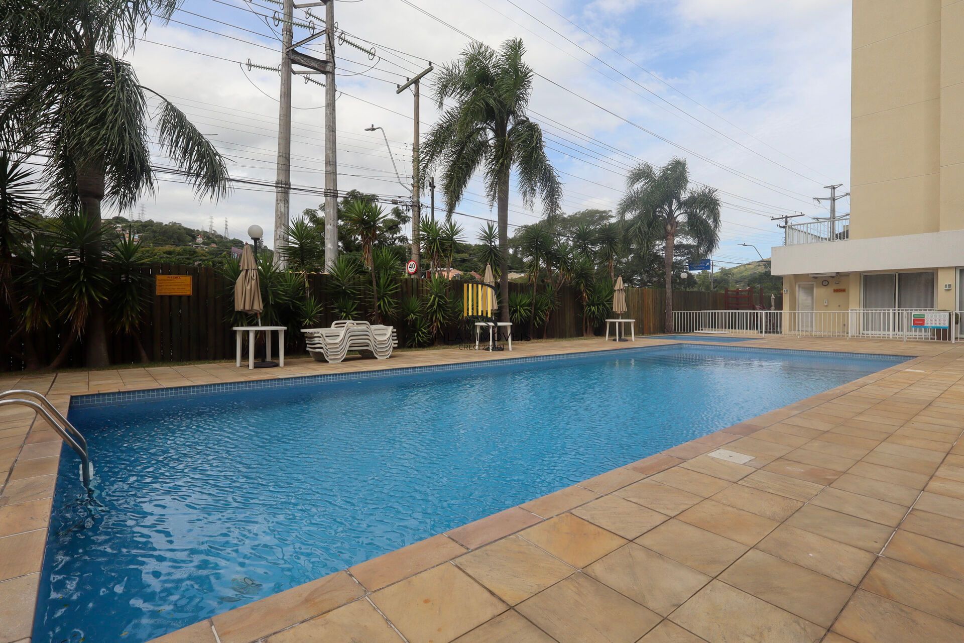 Apartamento à venda no bairro Partenon em Porto Alegre/RS