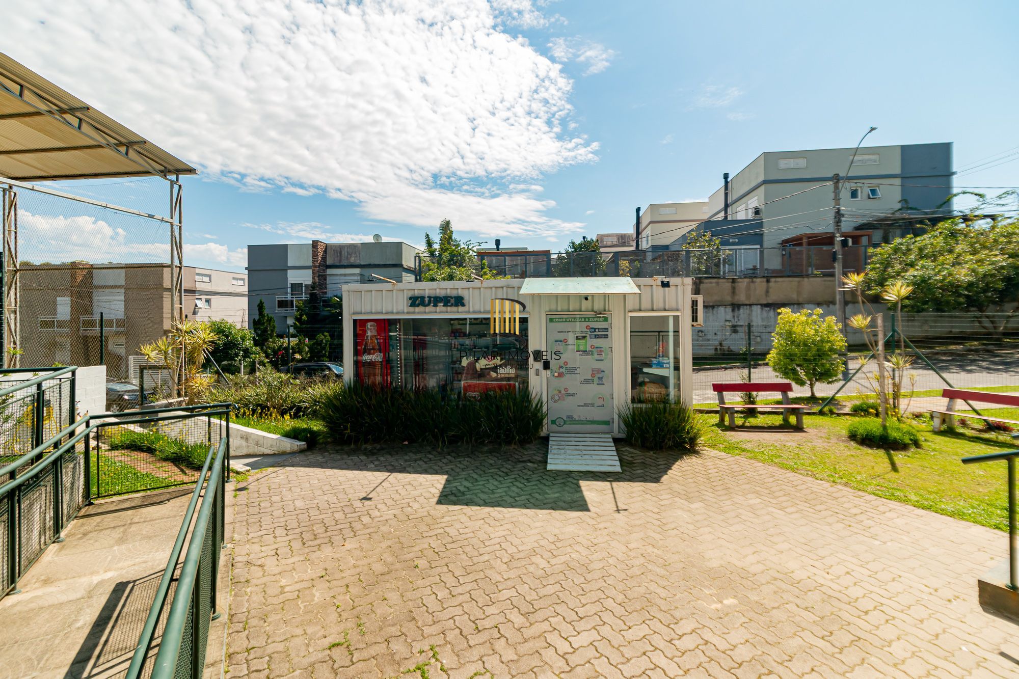 Casa em condomínio a venda na Lomba do Pinheiro