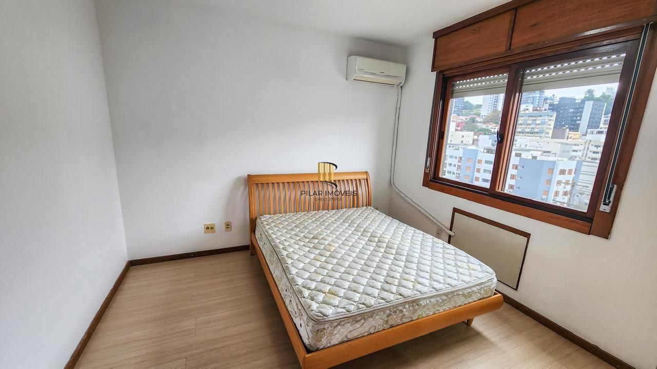 Apartamento semi-mobiliado à venda no Petrópolis