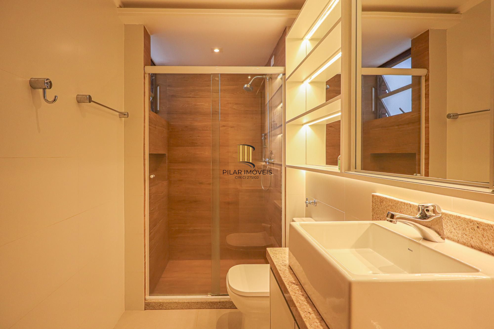 Apartamento à venda no bairro Petrópolis