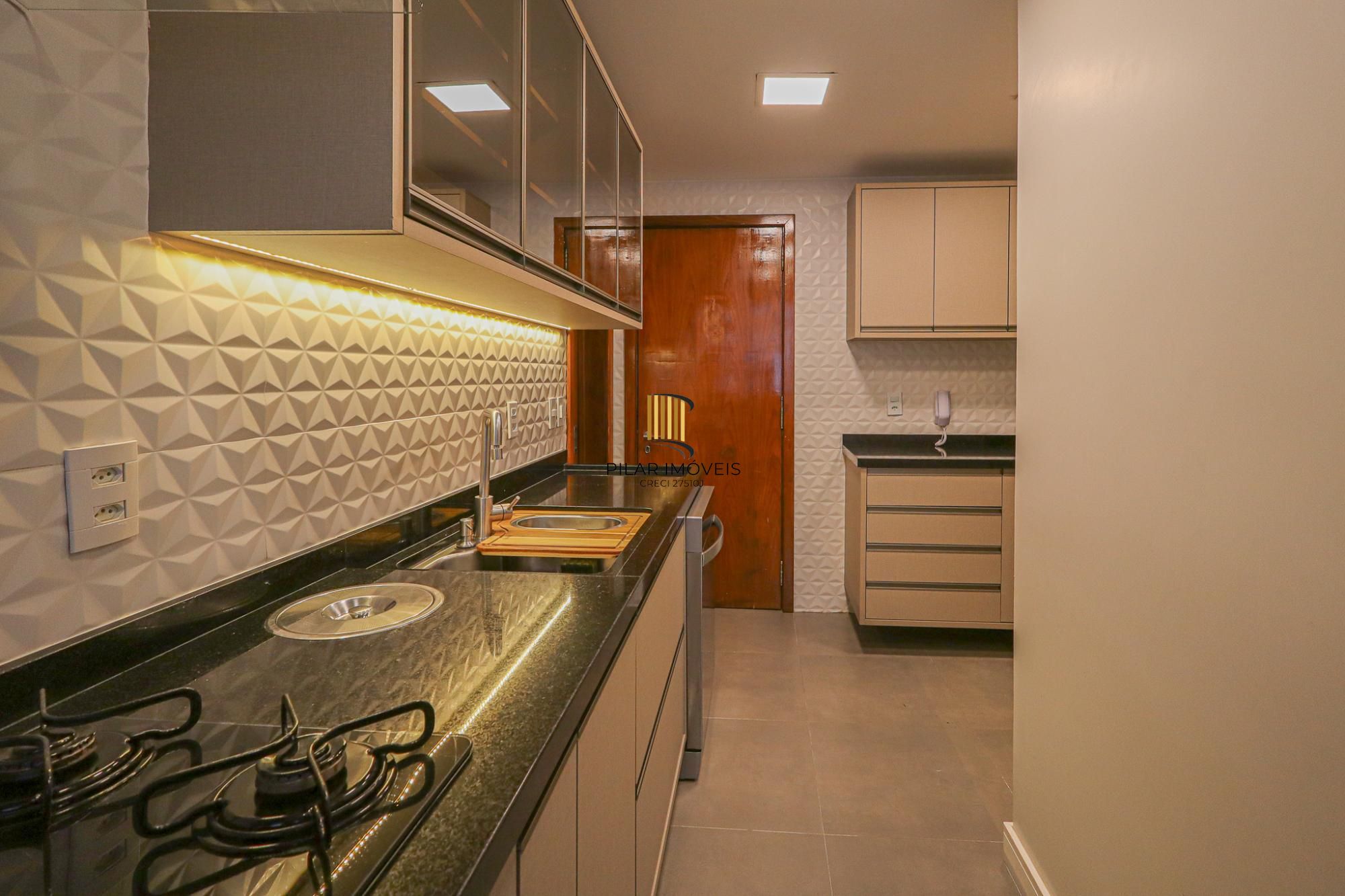 Apartamento à venda no bairro Petrópolis