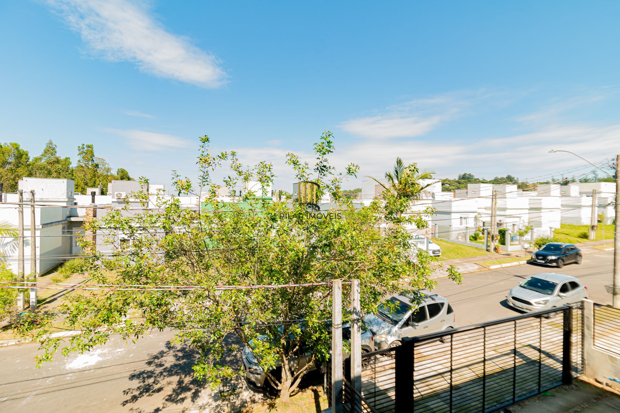 Casa em condomínio a venda na Lomba do Pinheiro