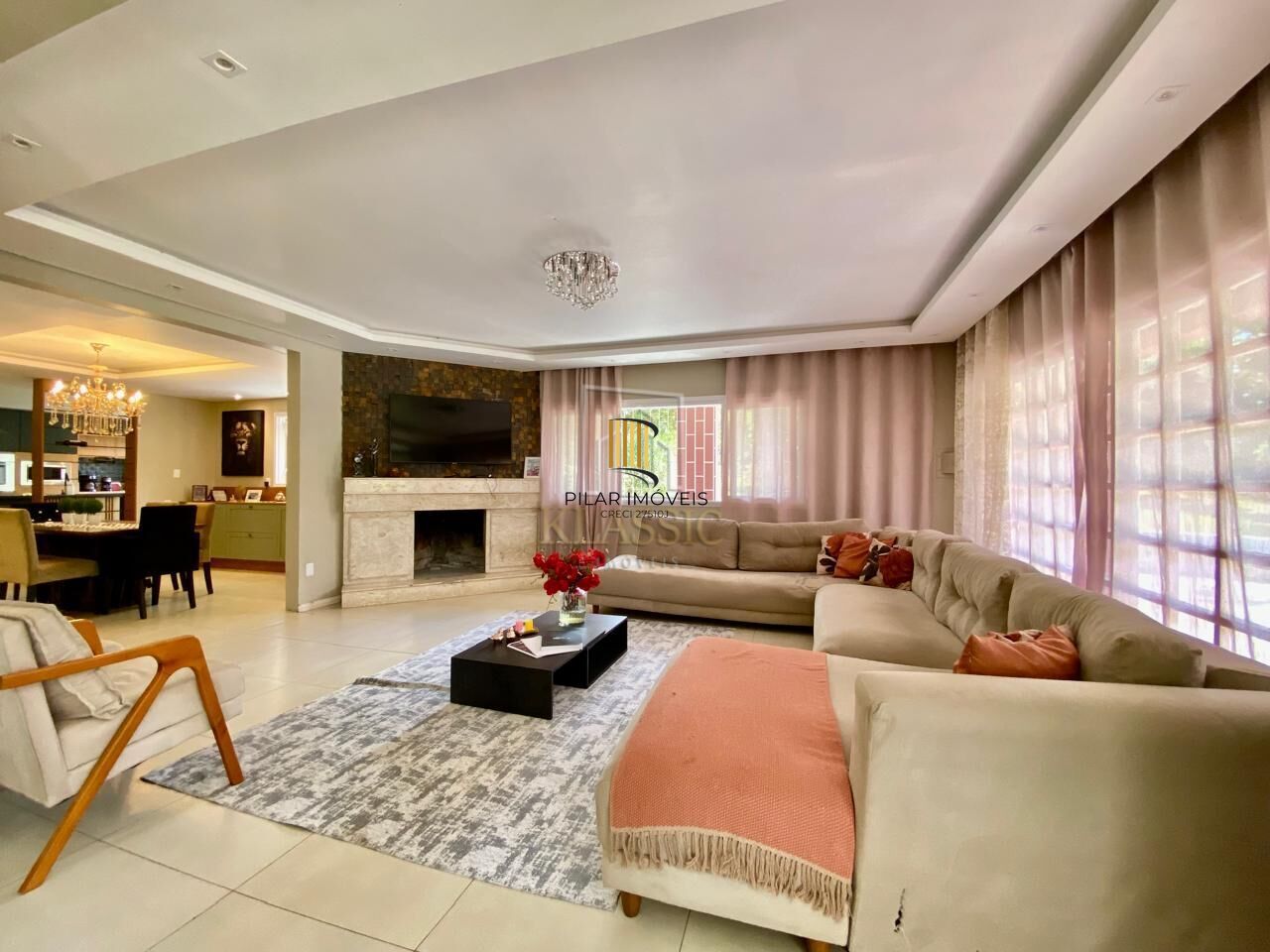 Sítio com 7.225m², 3 Suítes, Salão de Festas e Piscina a 10 Minutos do Centro de Gravataí e próximo do Alphaville!!!!!