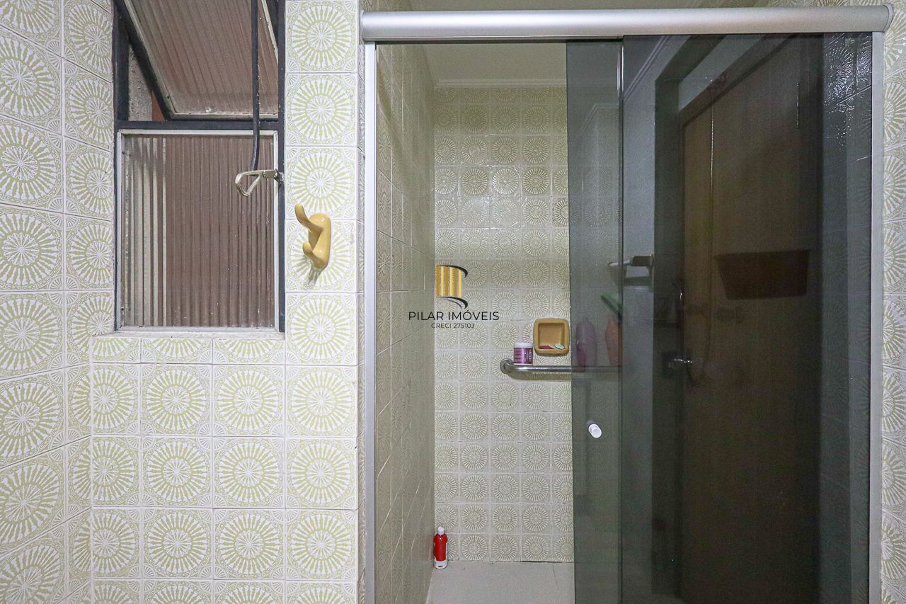 Apartamento a venda no bairro Mont' Serrat