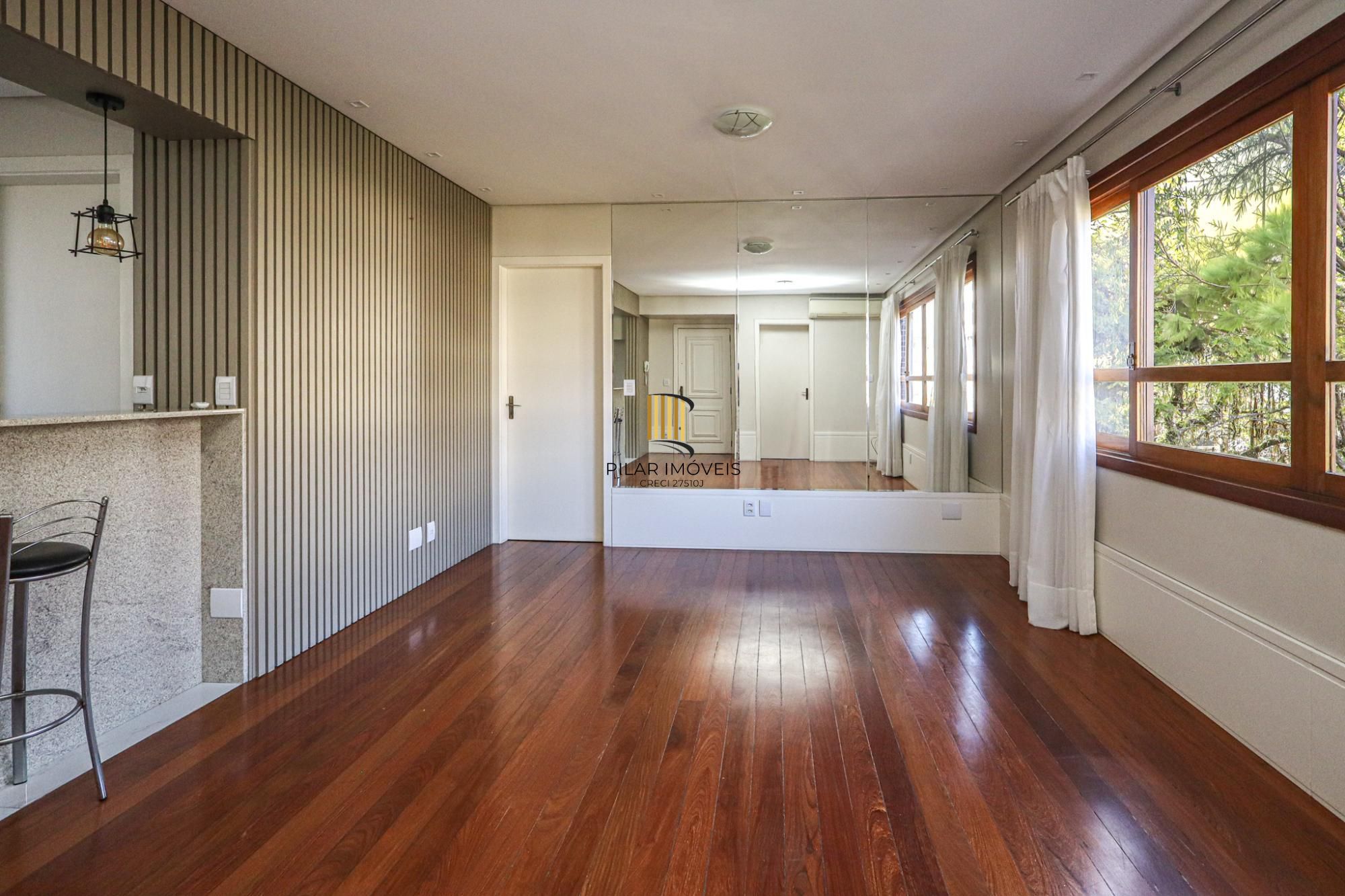 Apartamento a venda no bairro Petrópolis