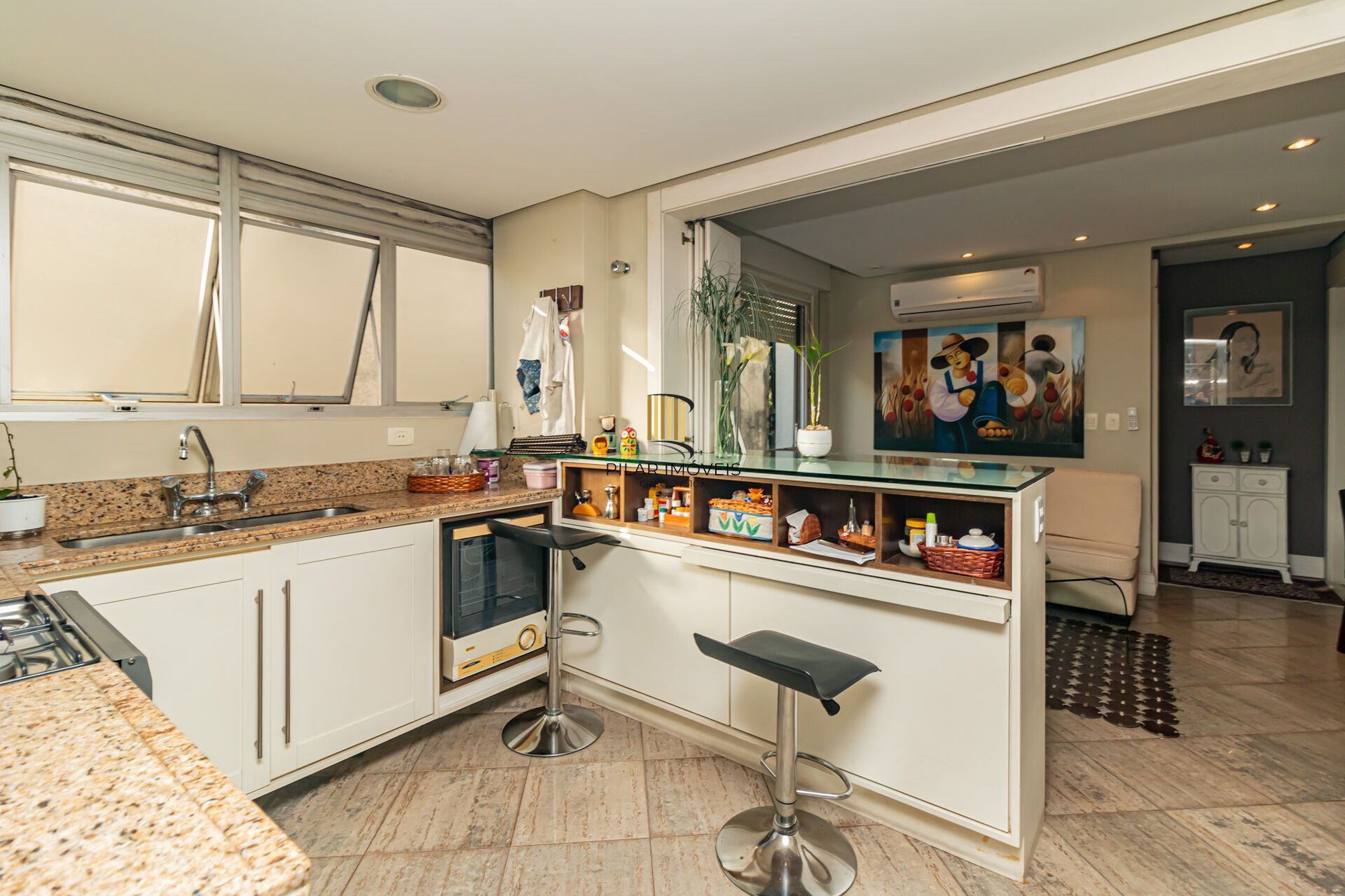 Apartamento à venda no bairro Auxiliadora em Porto Alegre/RS