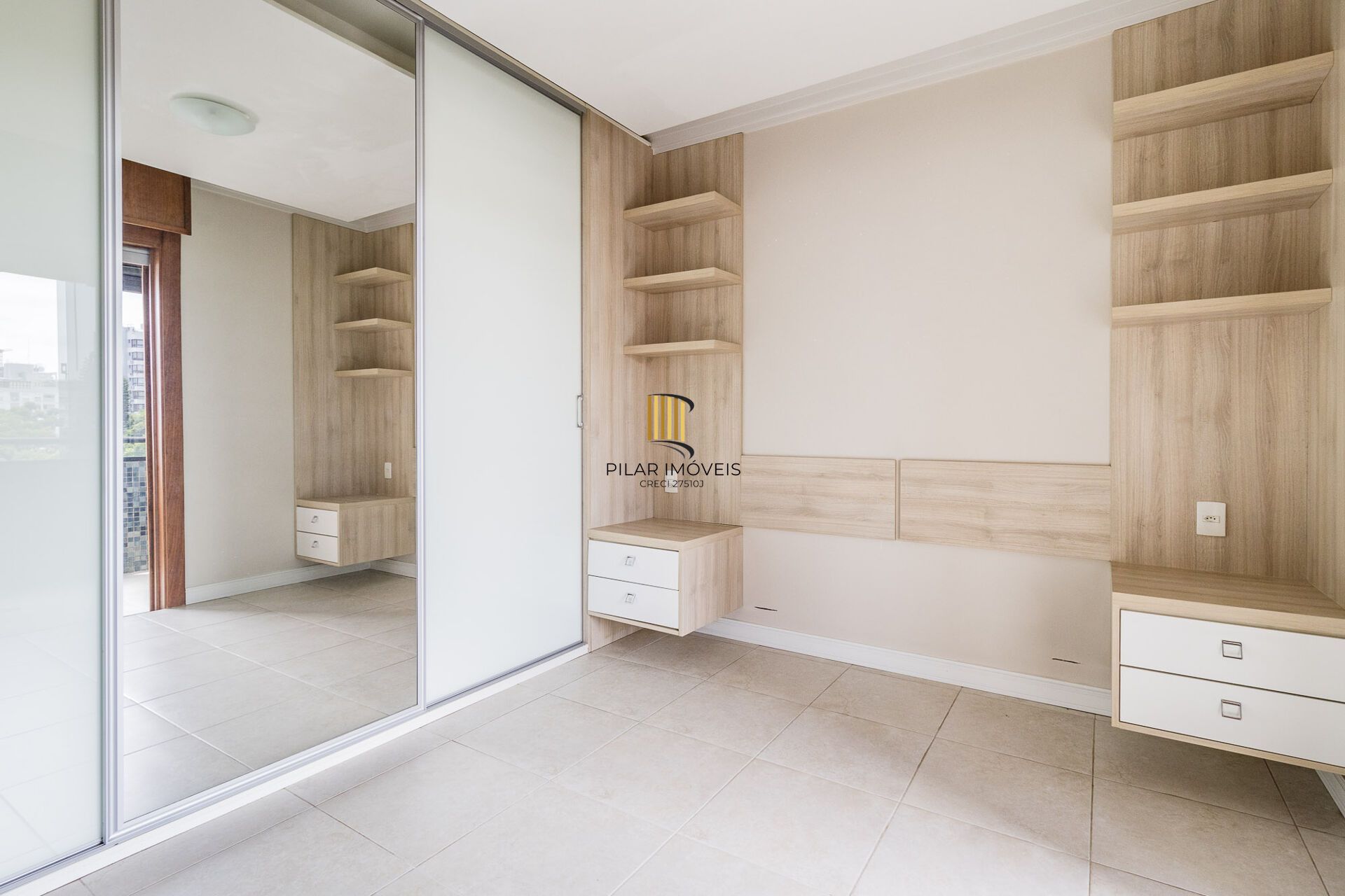 Apartamento à venda no bairro Petrópolis em Porto Alegre/RS
