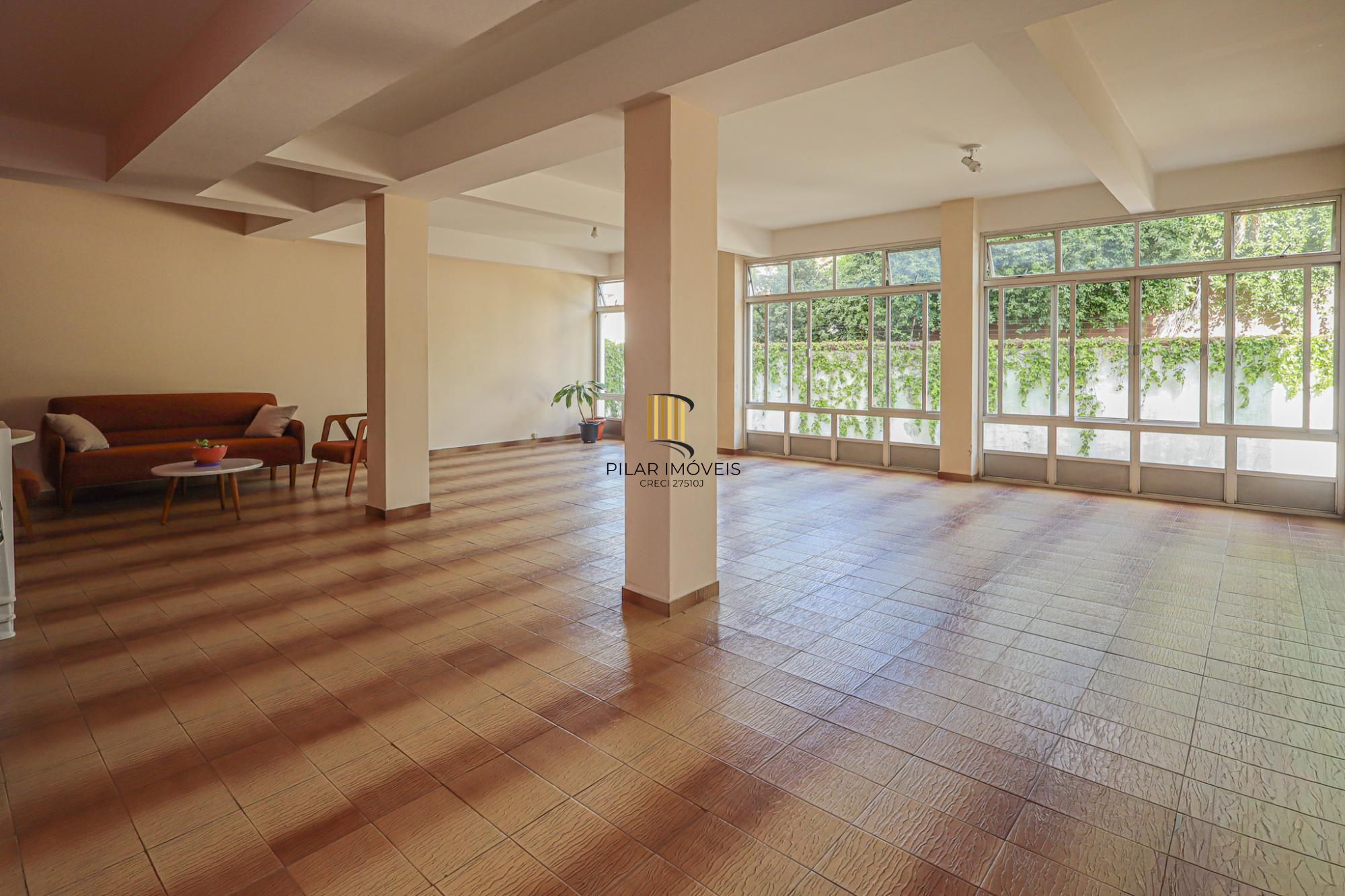 Apartamento a venda no bairro Três Figueiras