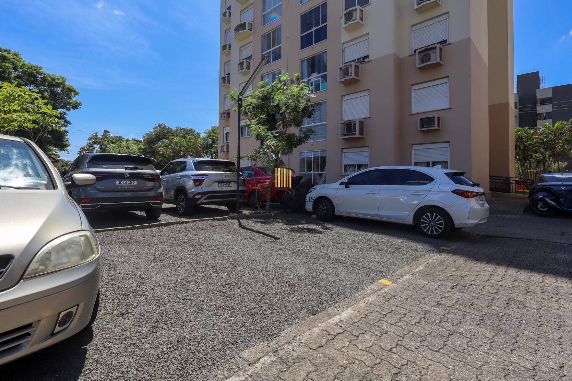 Apartamento à venda no bairro Sarandi em Porto Alegre/RS
