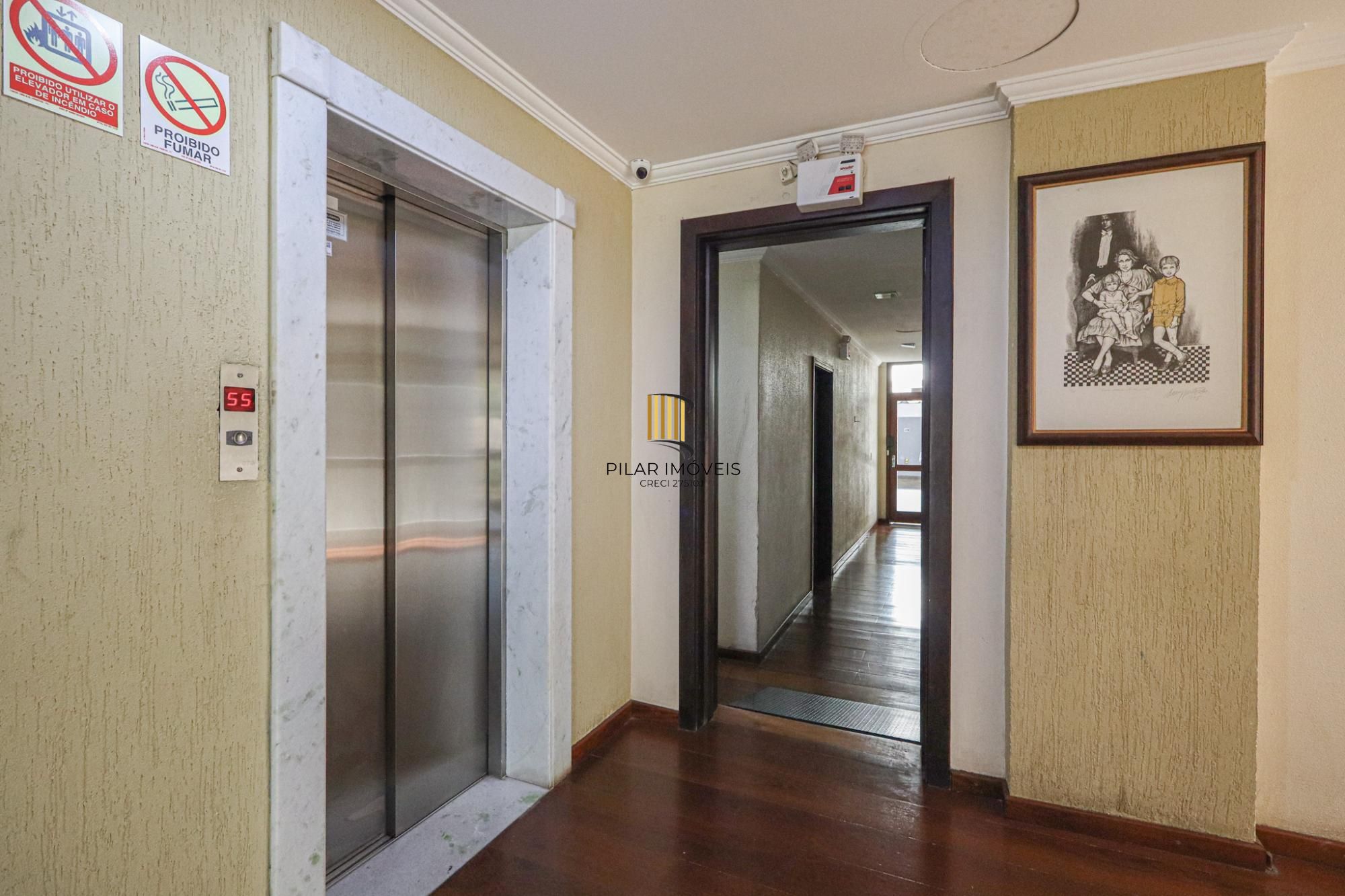 Apartamento a venda no bairro Mont' Serrat