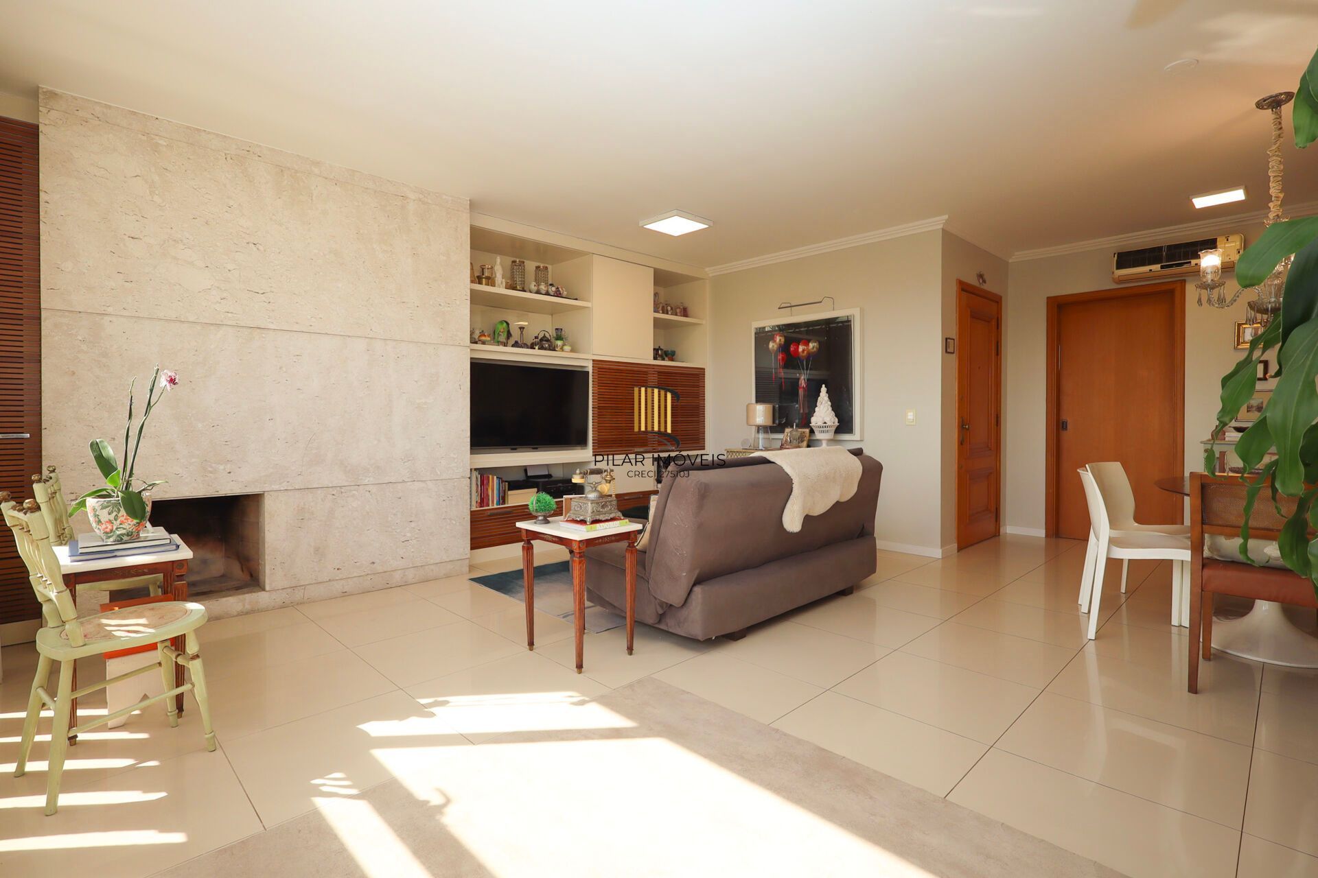 Apartamento à venda no bairro Mont Serrat em Porto Alegre/RS