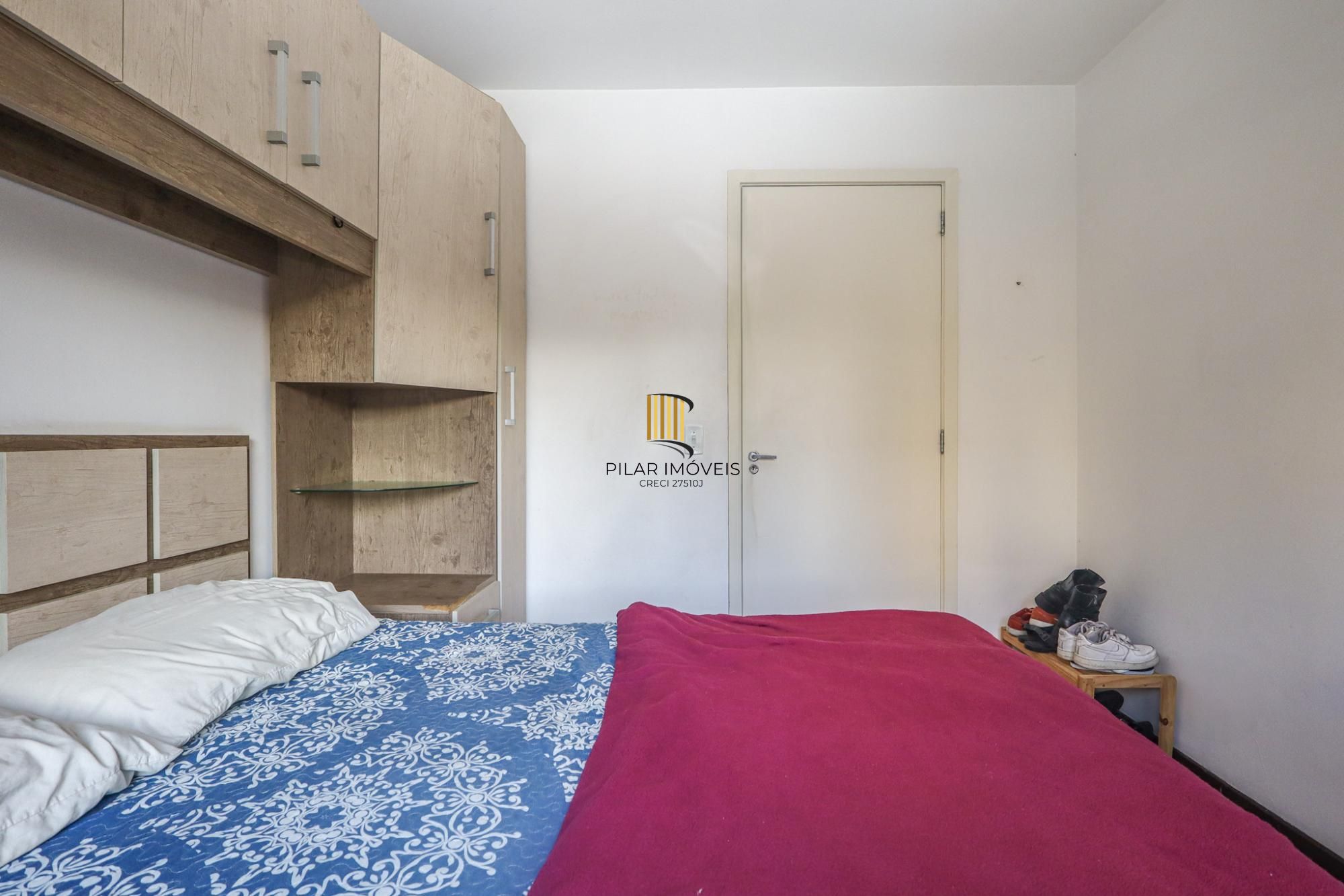 Apartamento a venda no bairro Mont' Serrat