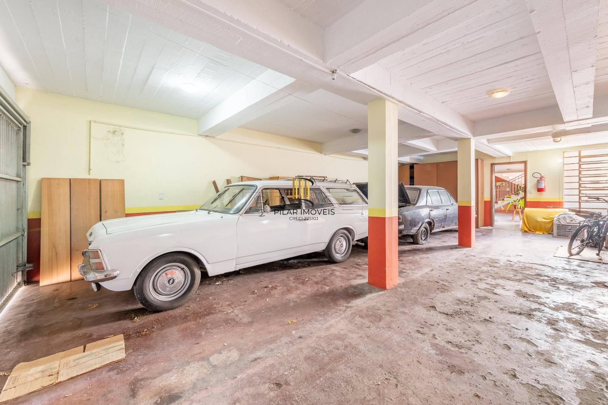 Apartamento a venda no bairro Três Figueiras