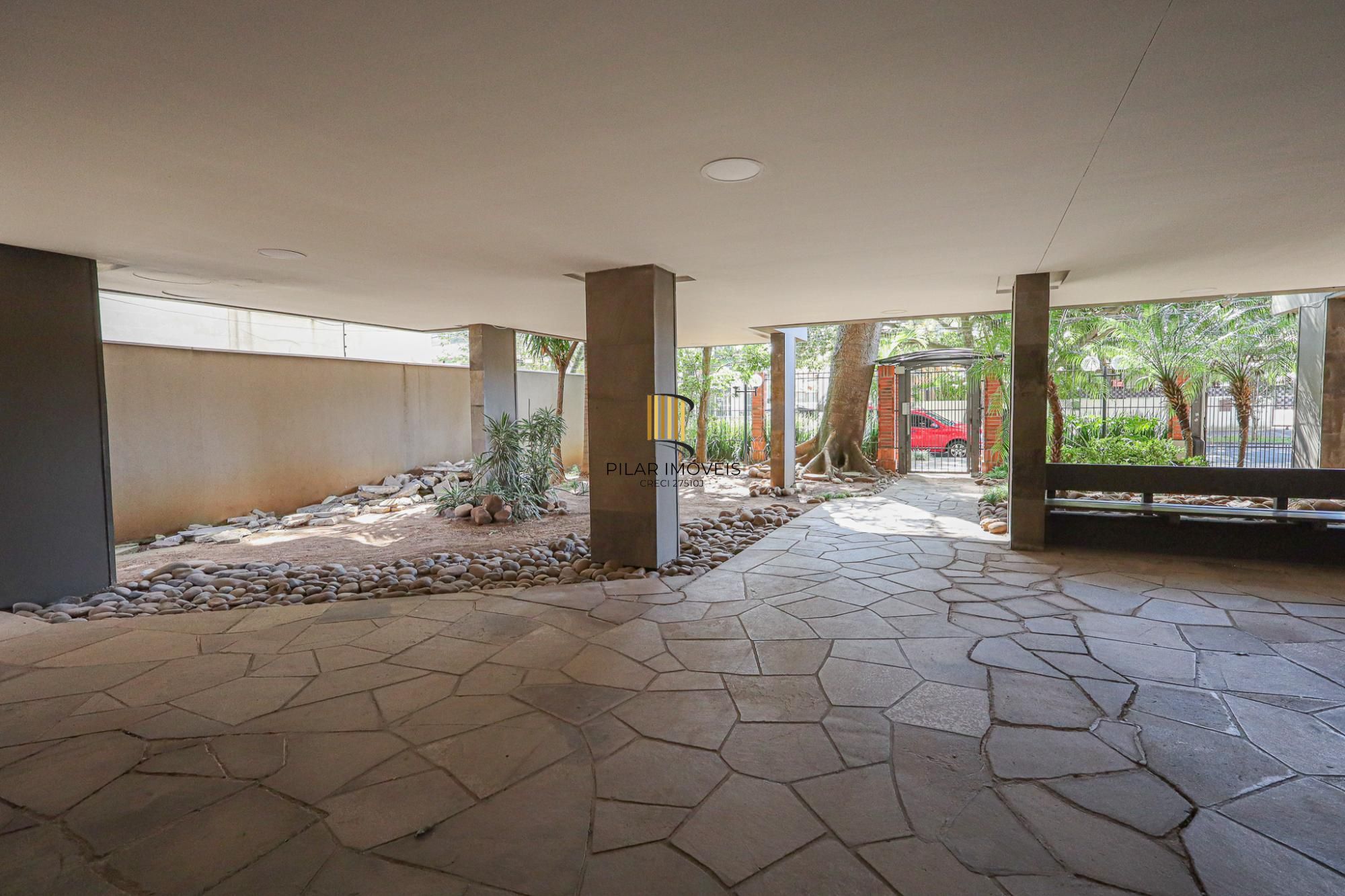 Apartamento à venda no bairro Petrópolis