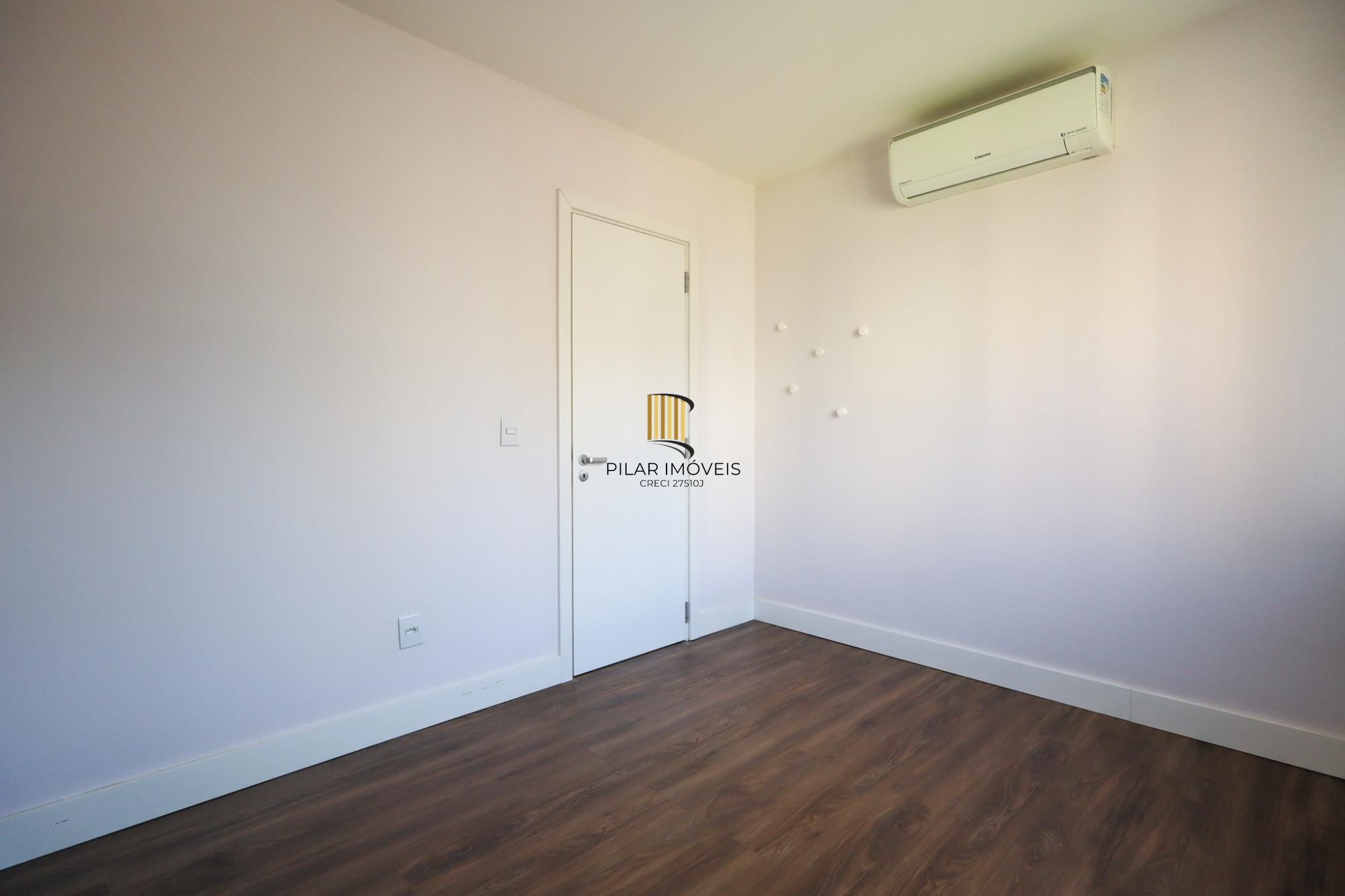 Apartamento a venda no bairro Mont' Serrat