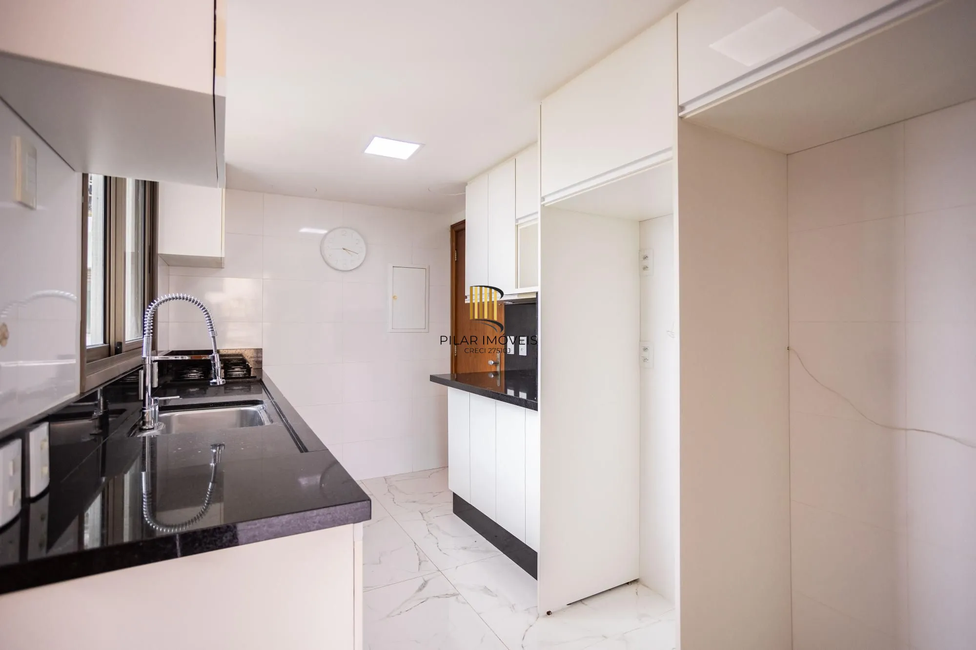 Apartamento 3 dormitórios no bairro Três Figueiras