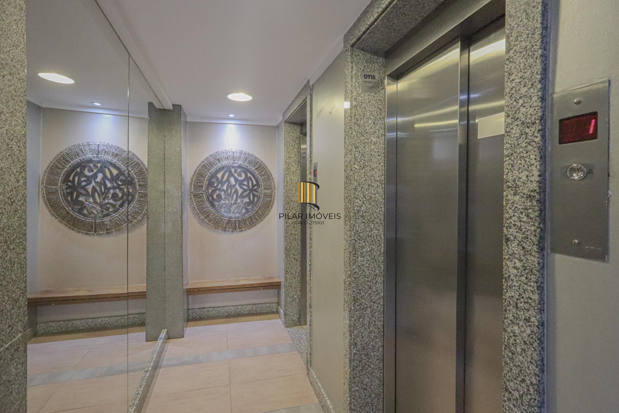 Apartamento a venda no bairro Bom Fim