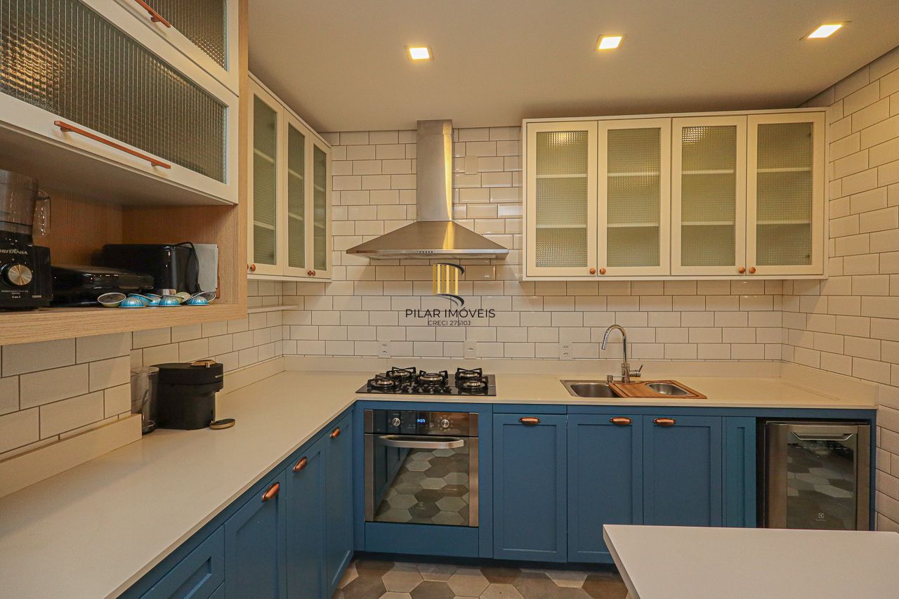 Apartamento a venda no bairro Bom fim