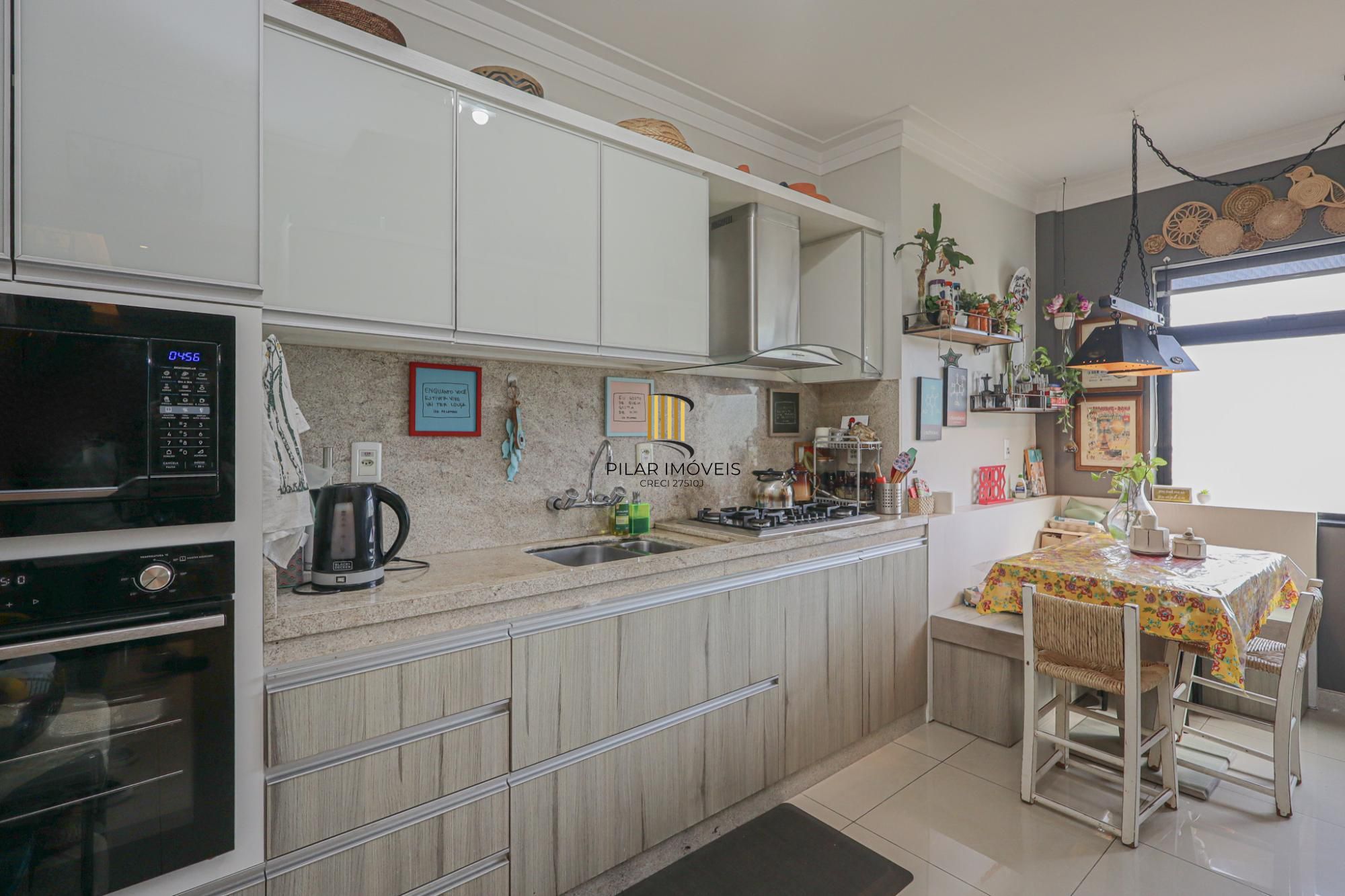 Cobertura a venda no bairro Passo D' Areia