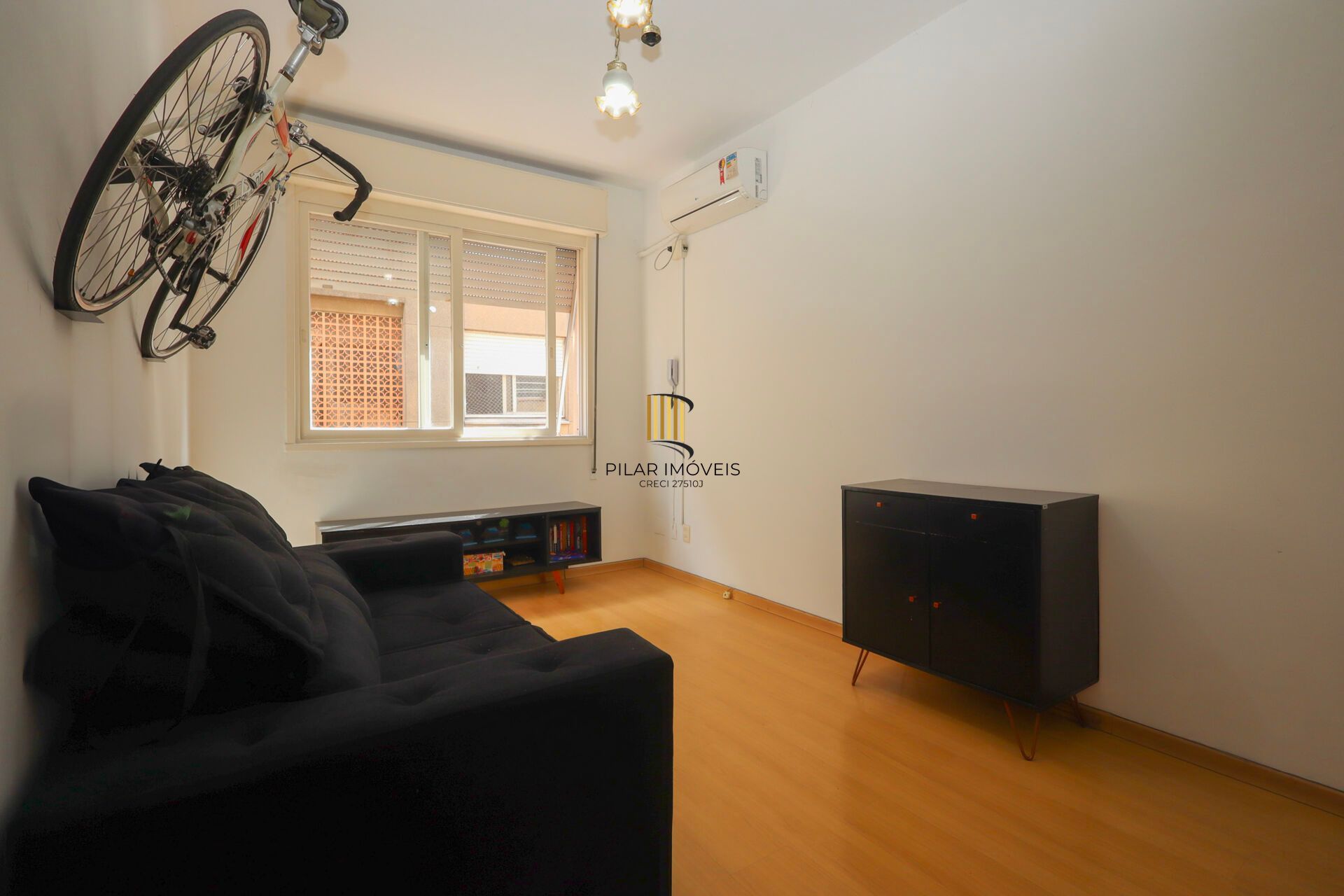 Apartamento à venda no bairro Santo Antônio em Porto Alegre/RS