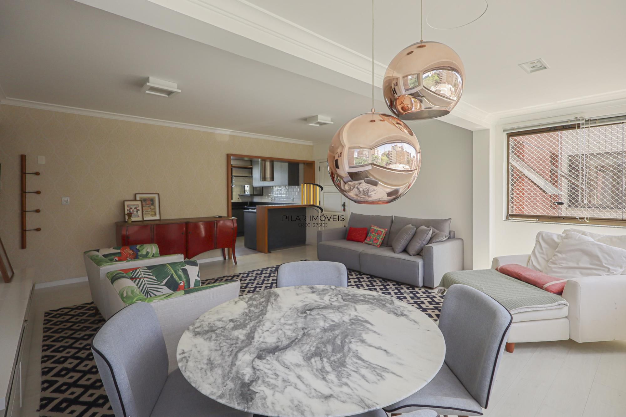 Apartamento a venda no bairro Petrópolis