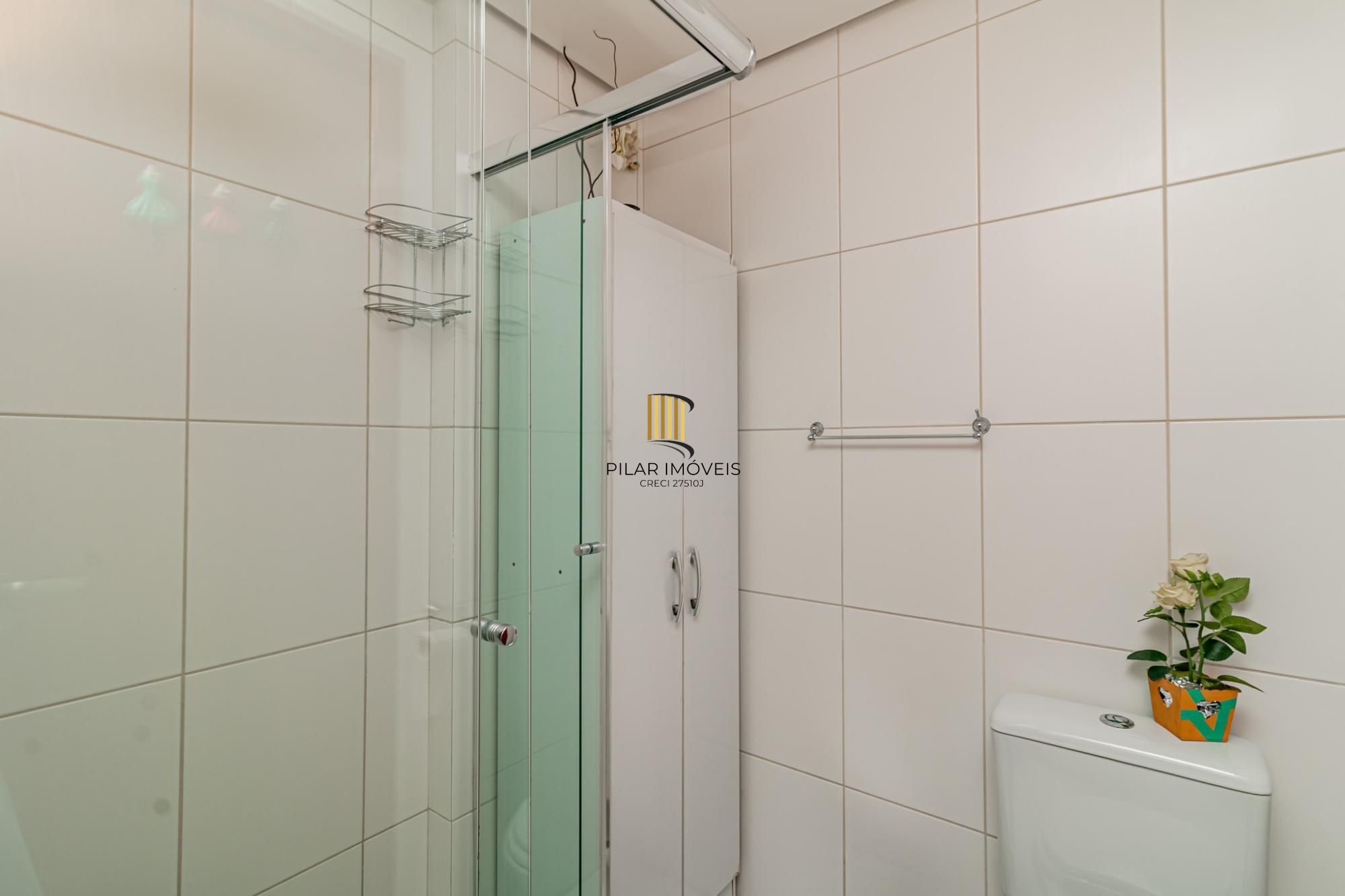 Apartamento à venda no bairro Passo D'areia em Porto Alegre/RS