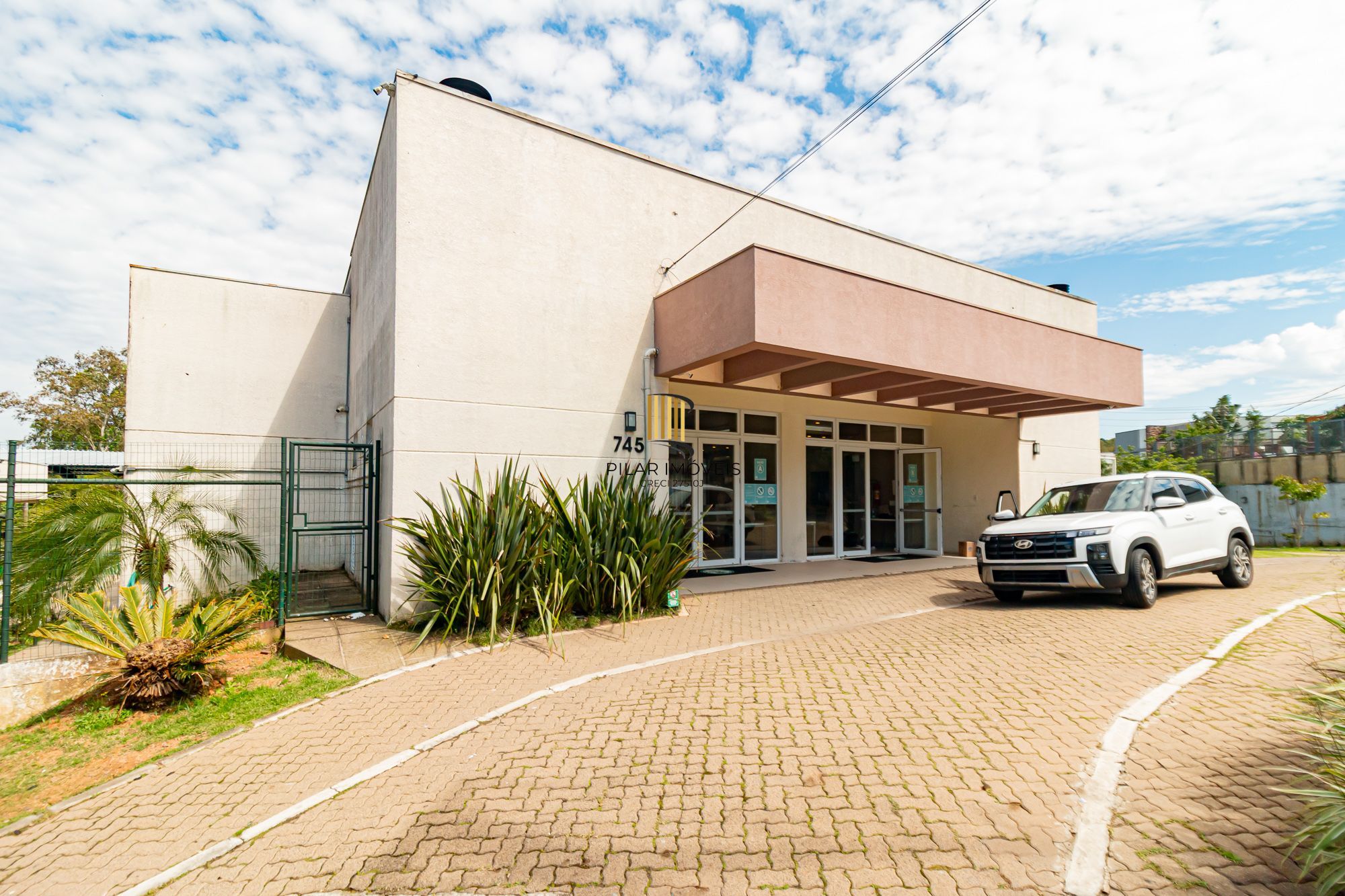 Casa em condomínio a venda na Lomba do Pinheiro
